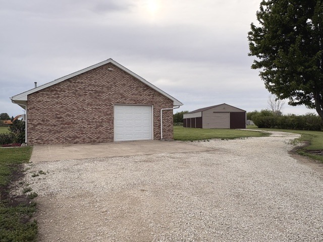 31025 N 2400 East Road, Dwight, IL 60420