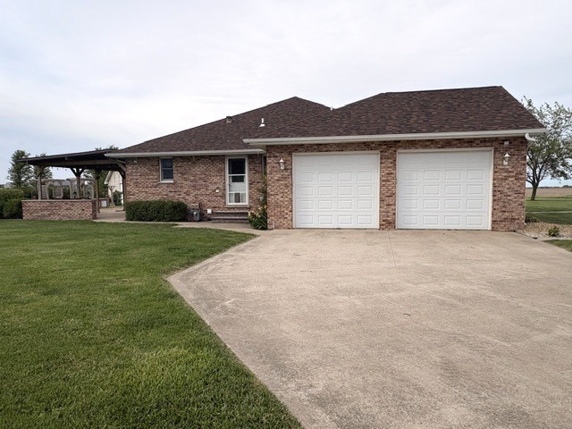 31025 N 2400 East Road, Dwight, IL 60420