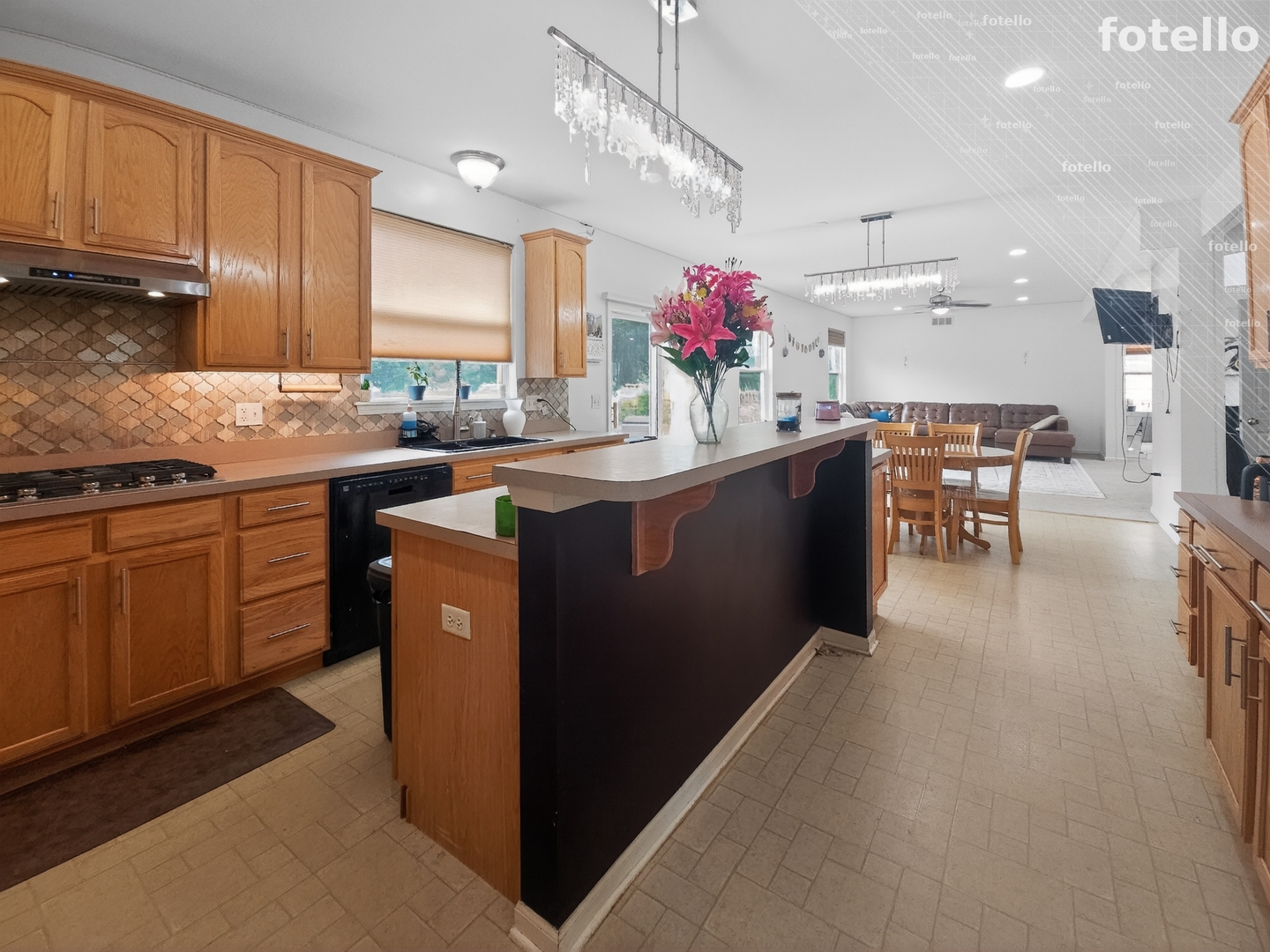 785 Barclay Drive, Bolingbrook, IL 60440