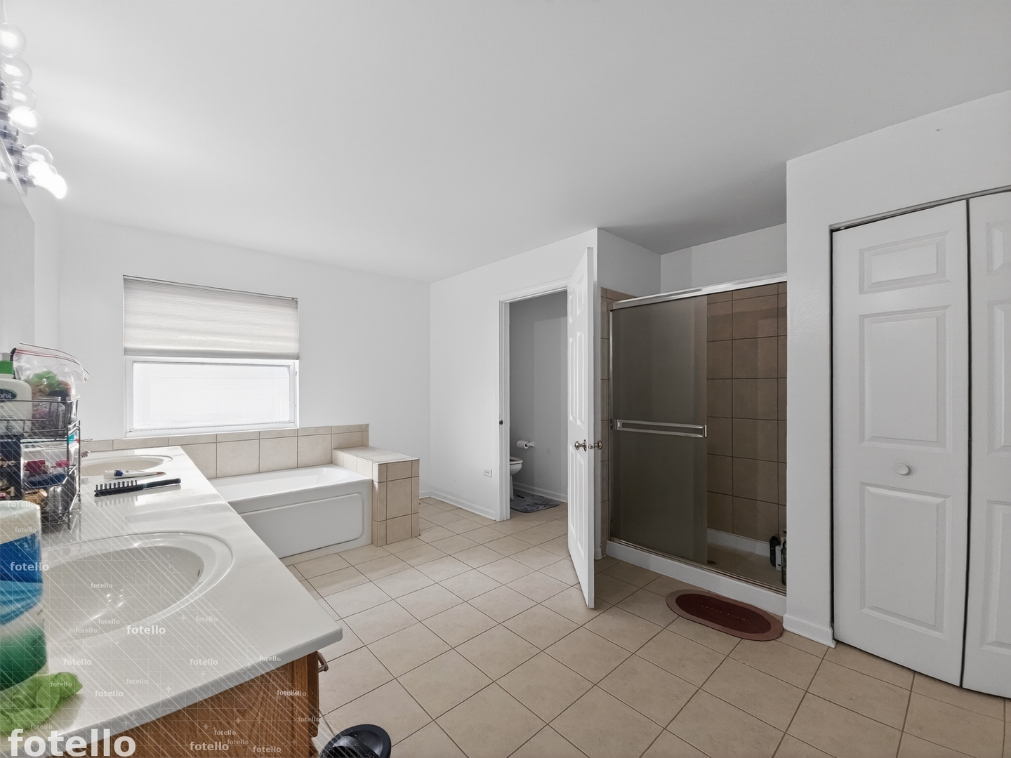 785 Barclay Drive, Bolingbrook, IL 60440