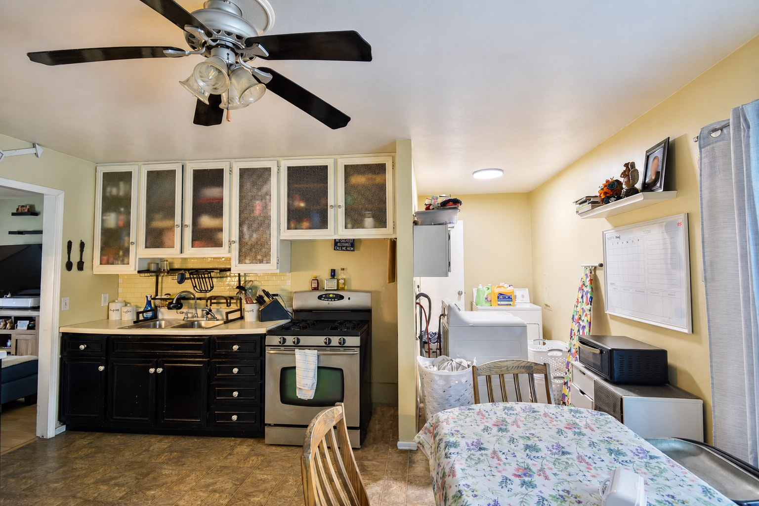 1205 N Nixon Drive, Pontiac, IL 61764