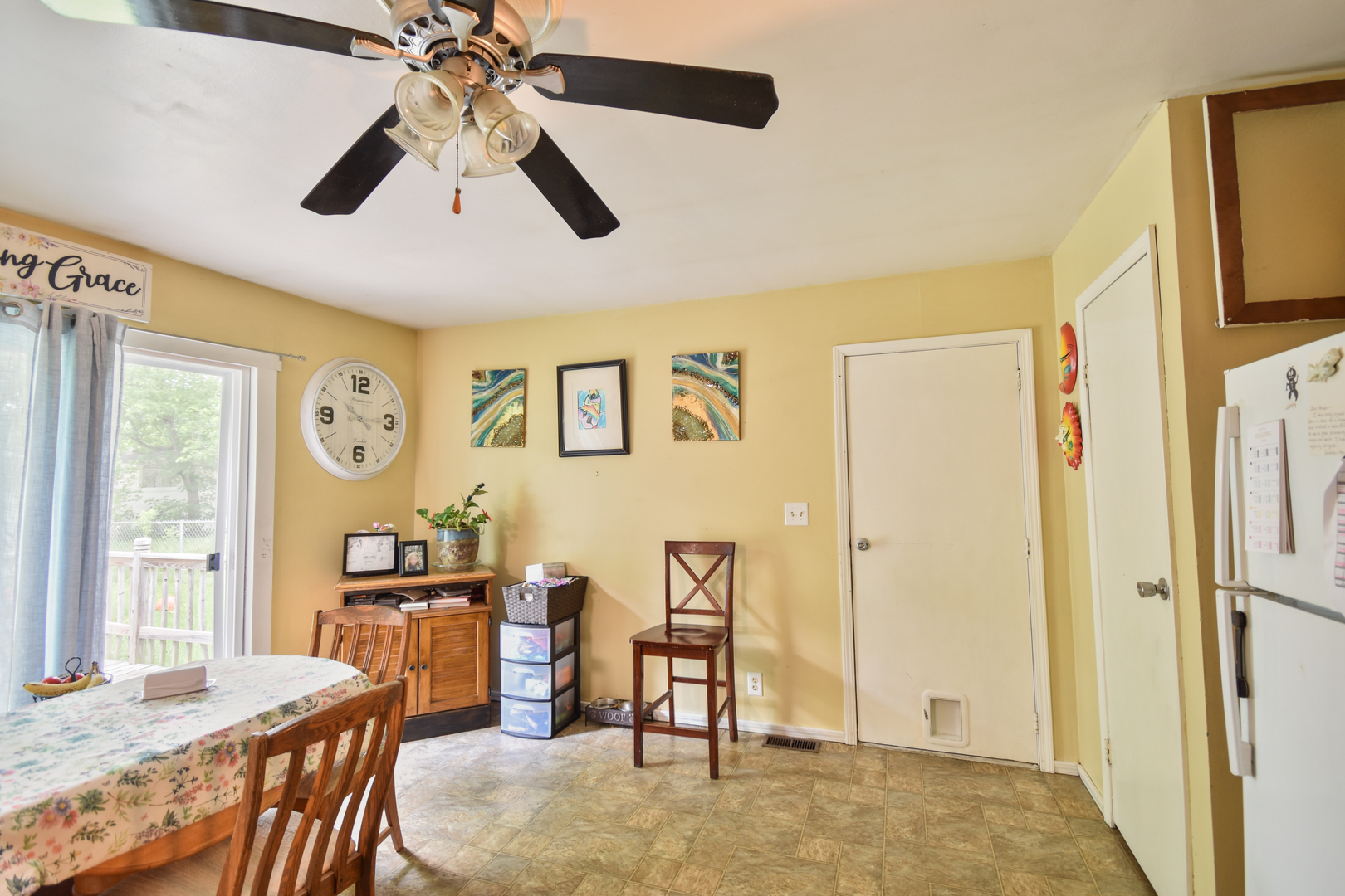 1205 N Nixon Drive, Pontiac, IL 61764