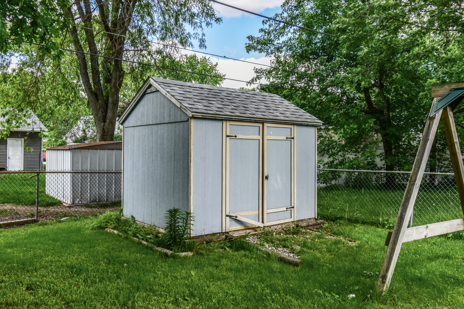 1205 N Nixon Drive, Pontiac, IL 61764