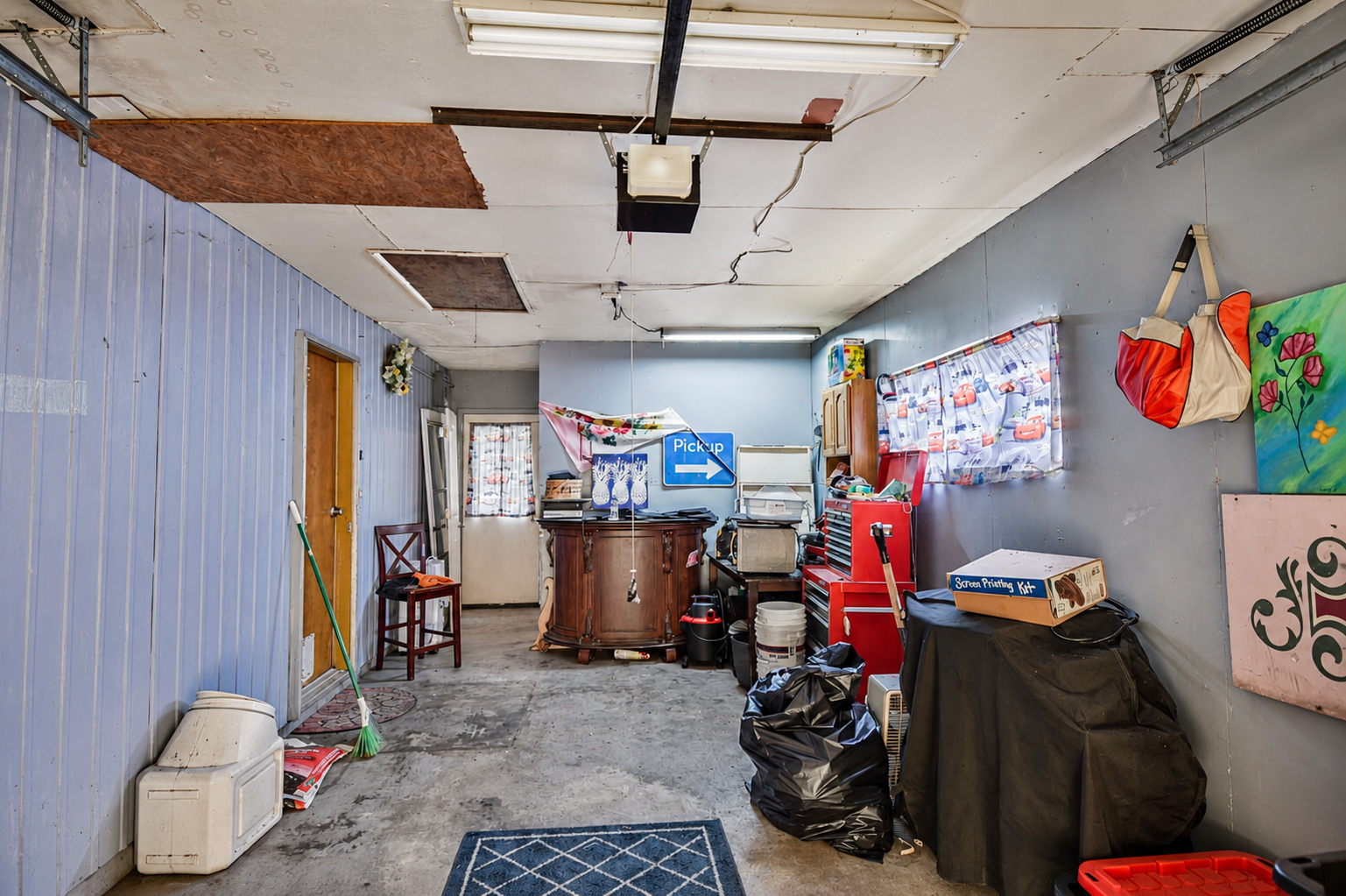 1205 N Nixon Drive, Pontiac, IL 61764