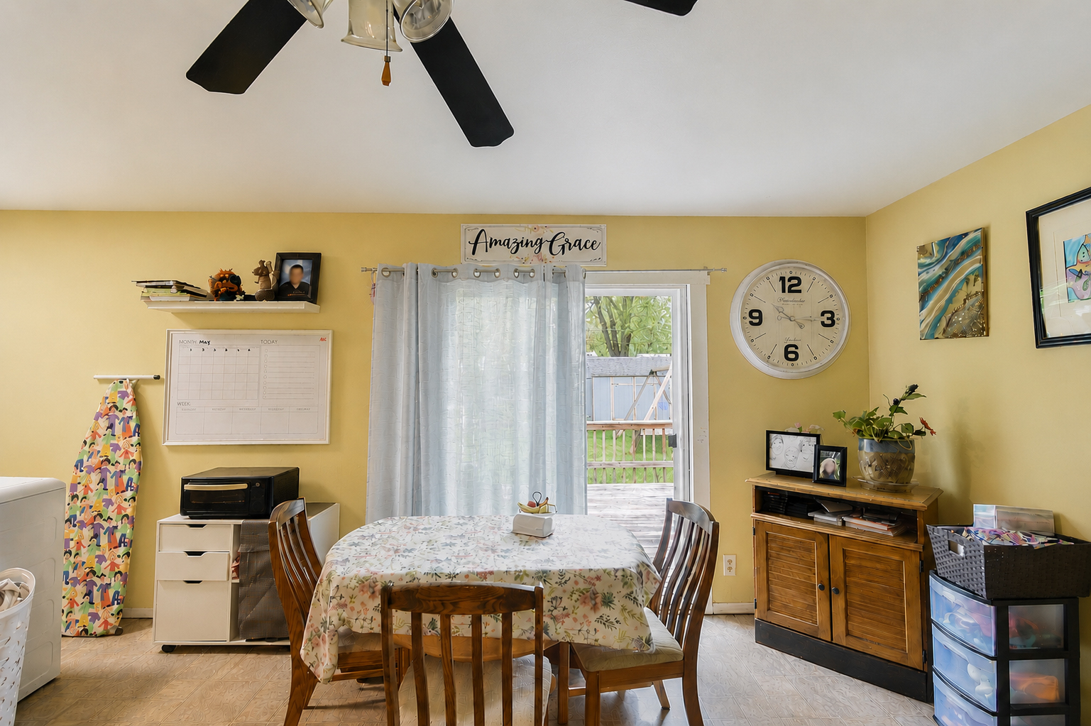 1205 N Nixon Drive, Pontiac, IL 61764