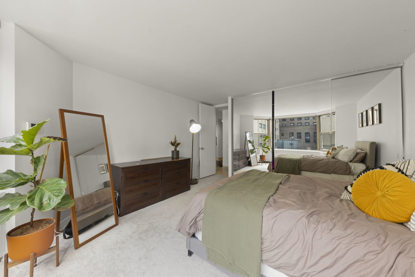 535 N Michigan Avenue #1506, Chicago, IL 60611
