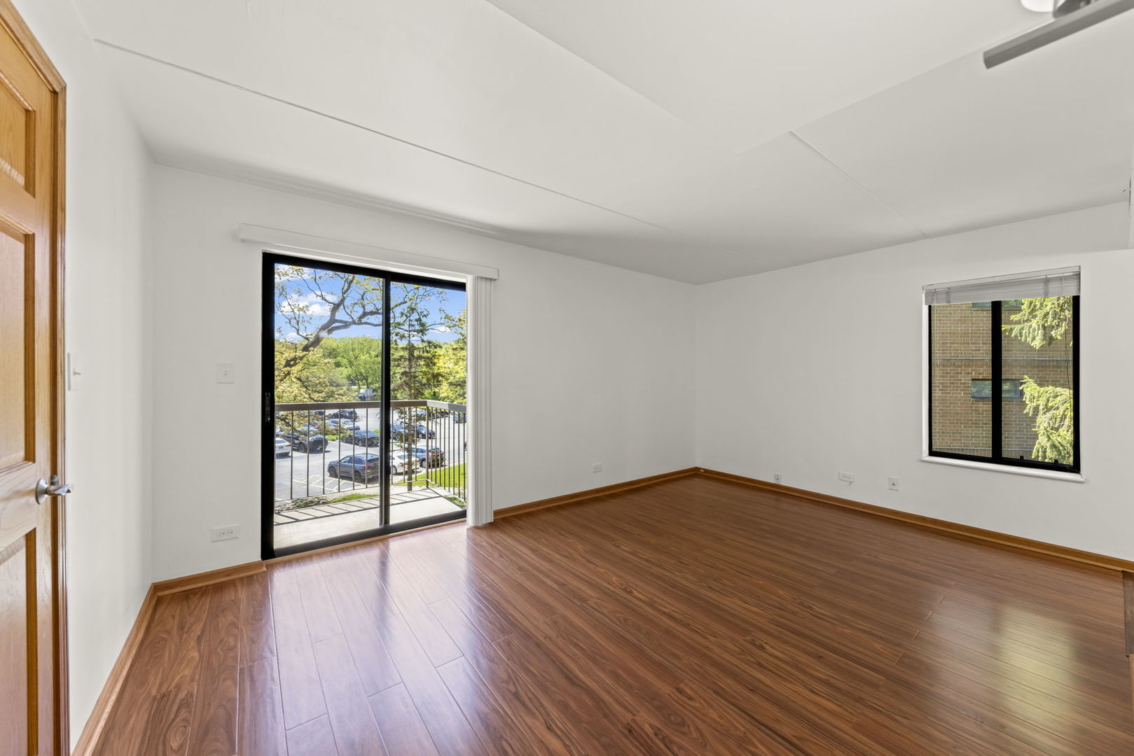 6010 Lake Bluff Drive #301, Tinley Park, IL 60477