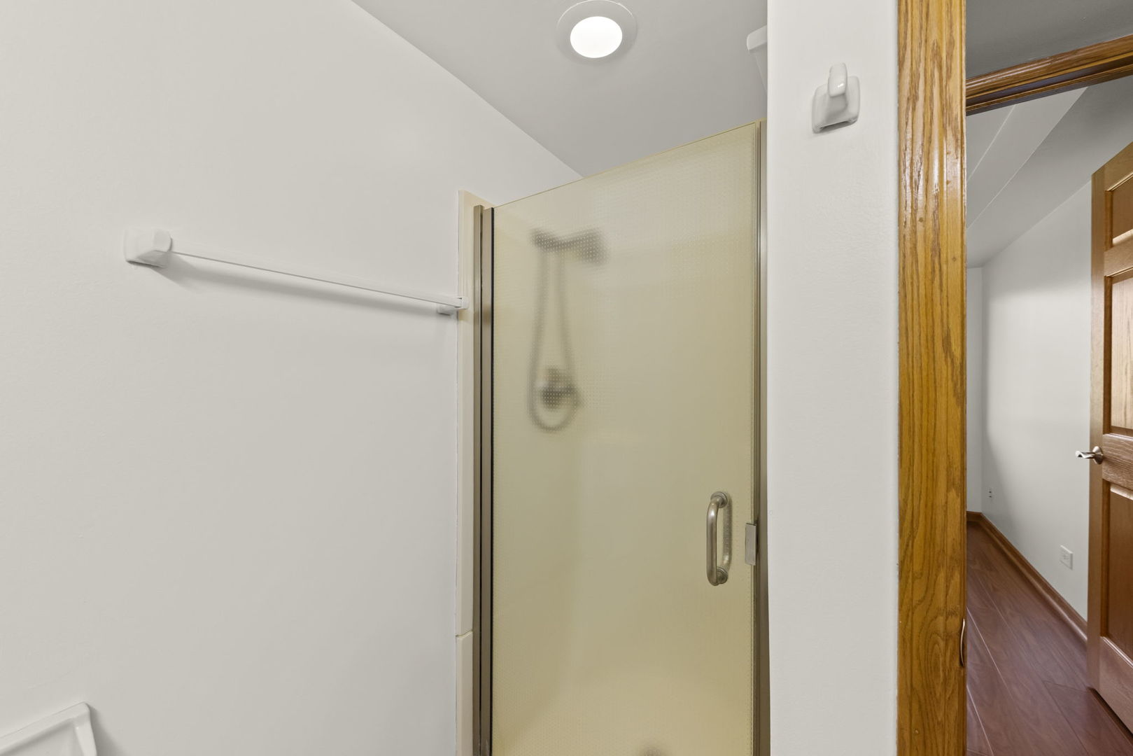 6010 Lake Bluff Drive #301, Tinley Park, IL 60477