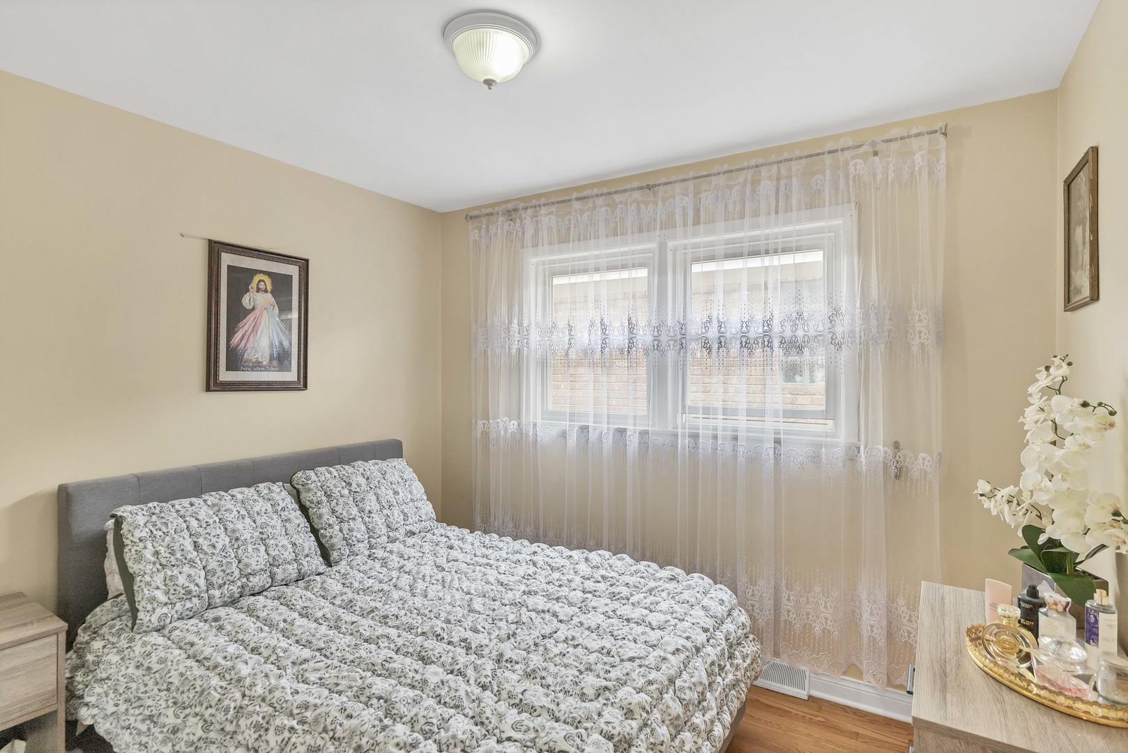 7008 W Montrose Avenue, Norridge, IL 60706