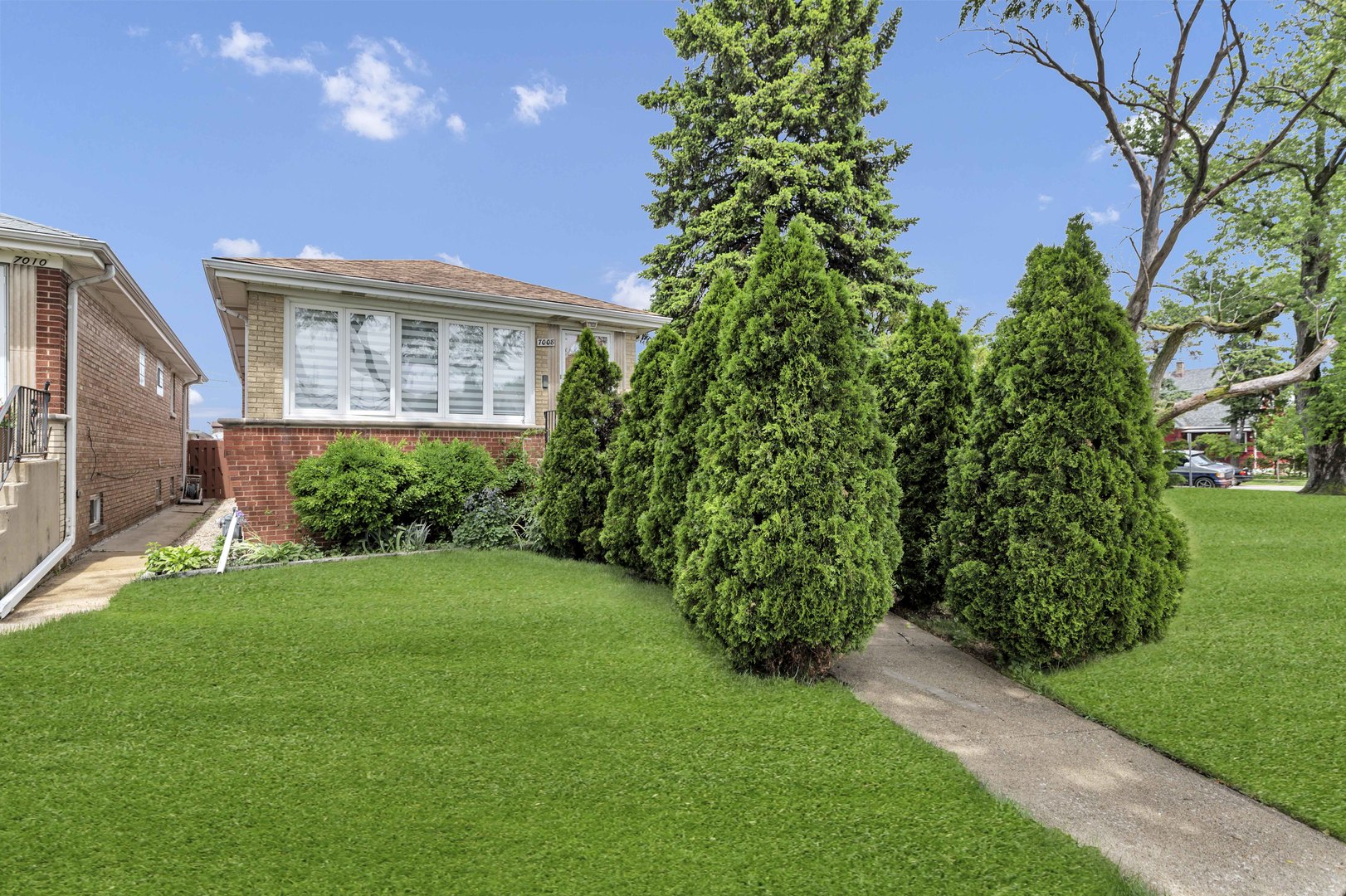7008 W Montrose Avenue, Norridge, IL 60706