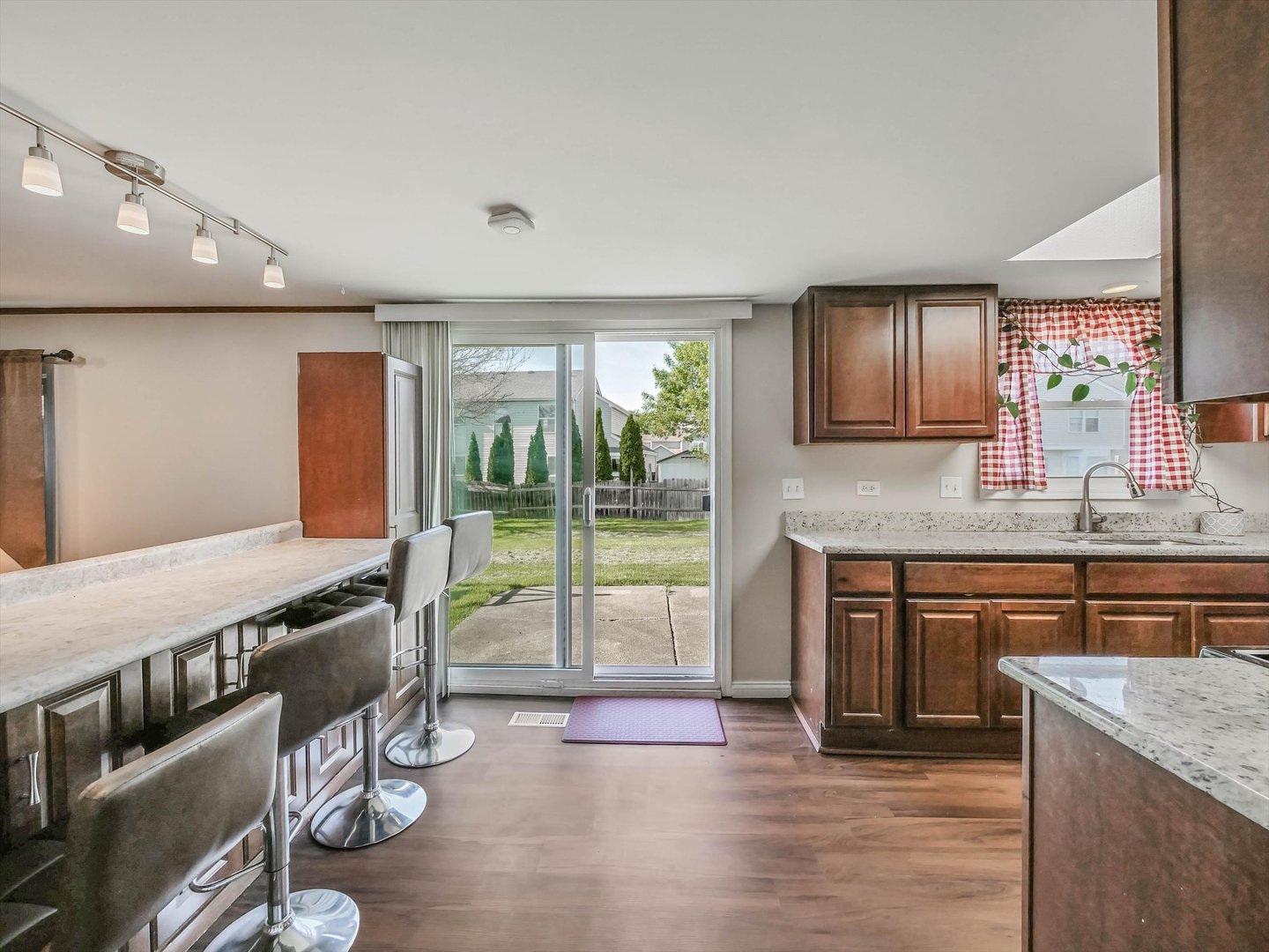 191 Pebblecreek Trail, Carol Stream, IL 60188