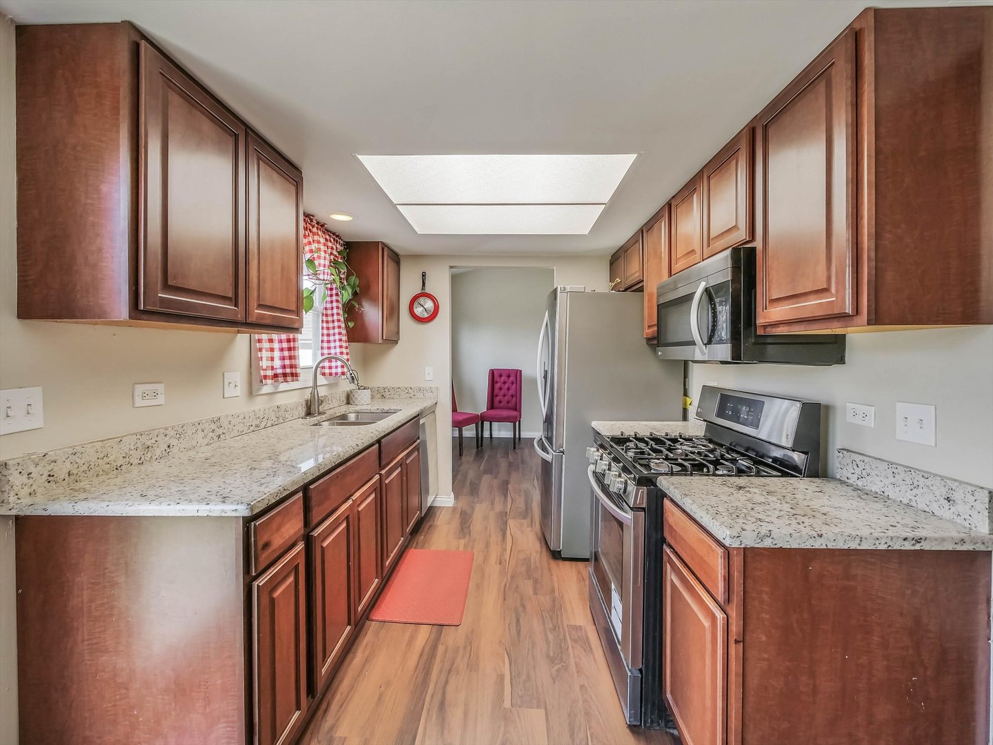 191 Pebblecreek Trail, Carol Stream, IL 60188