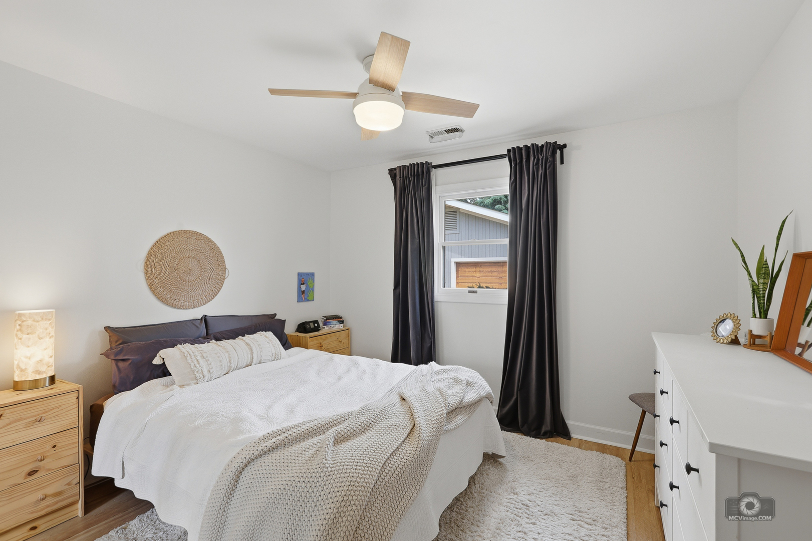 16141 Laurel Drive, Orland Park, IL 60462