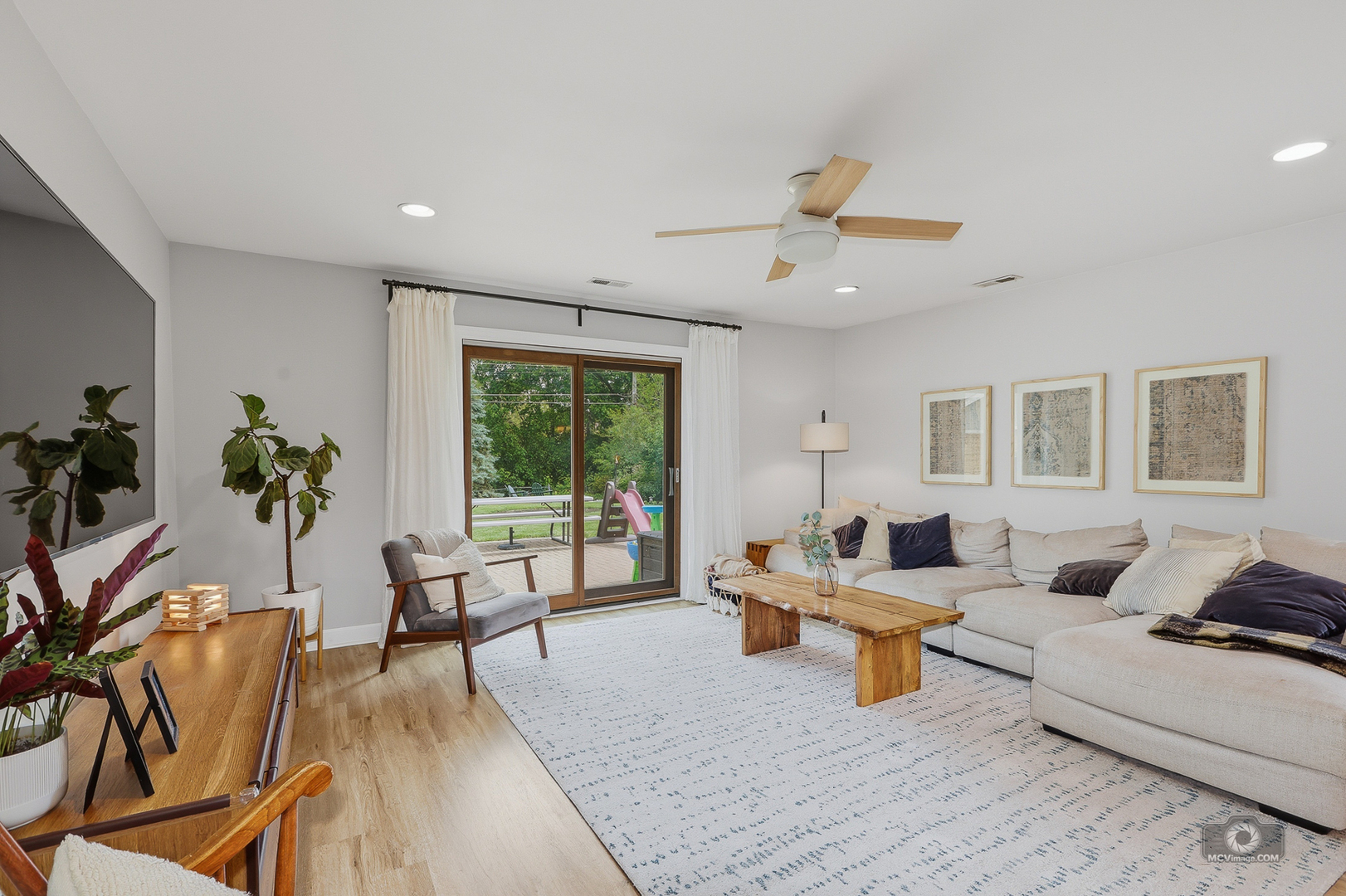 16141 Laurel Drive, Orland Park, IL 60462