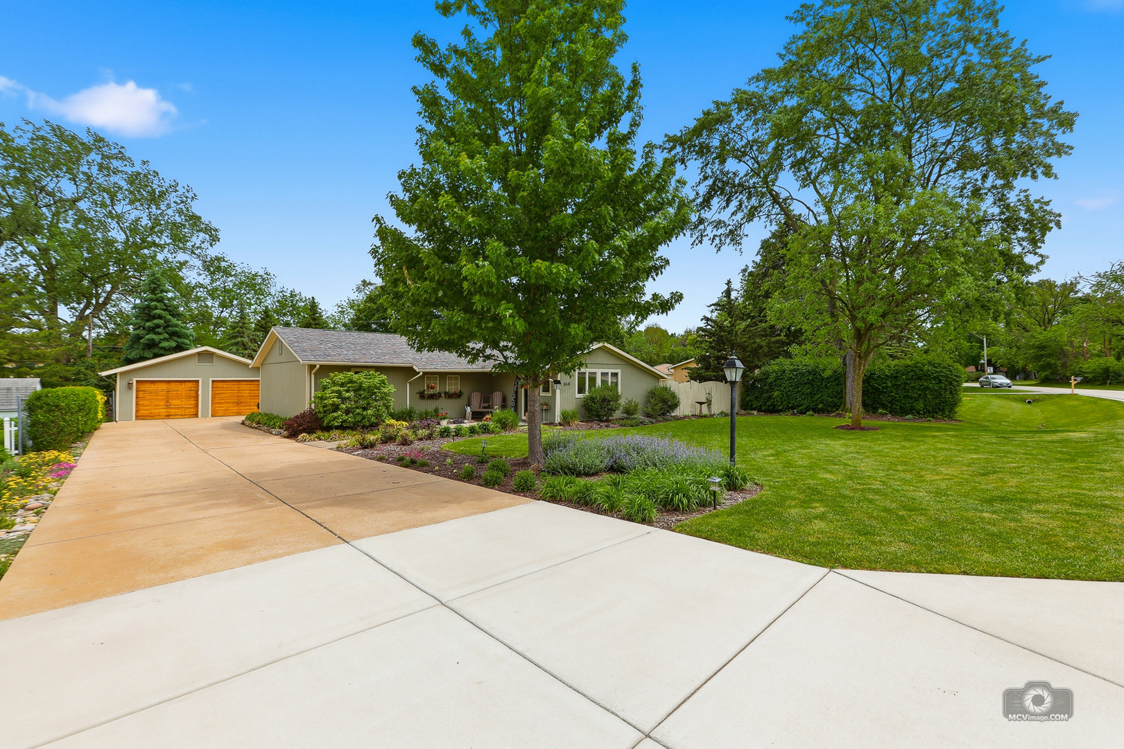 16141 Laurel Drive, Orland Park, IL 60462