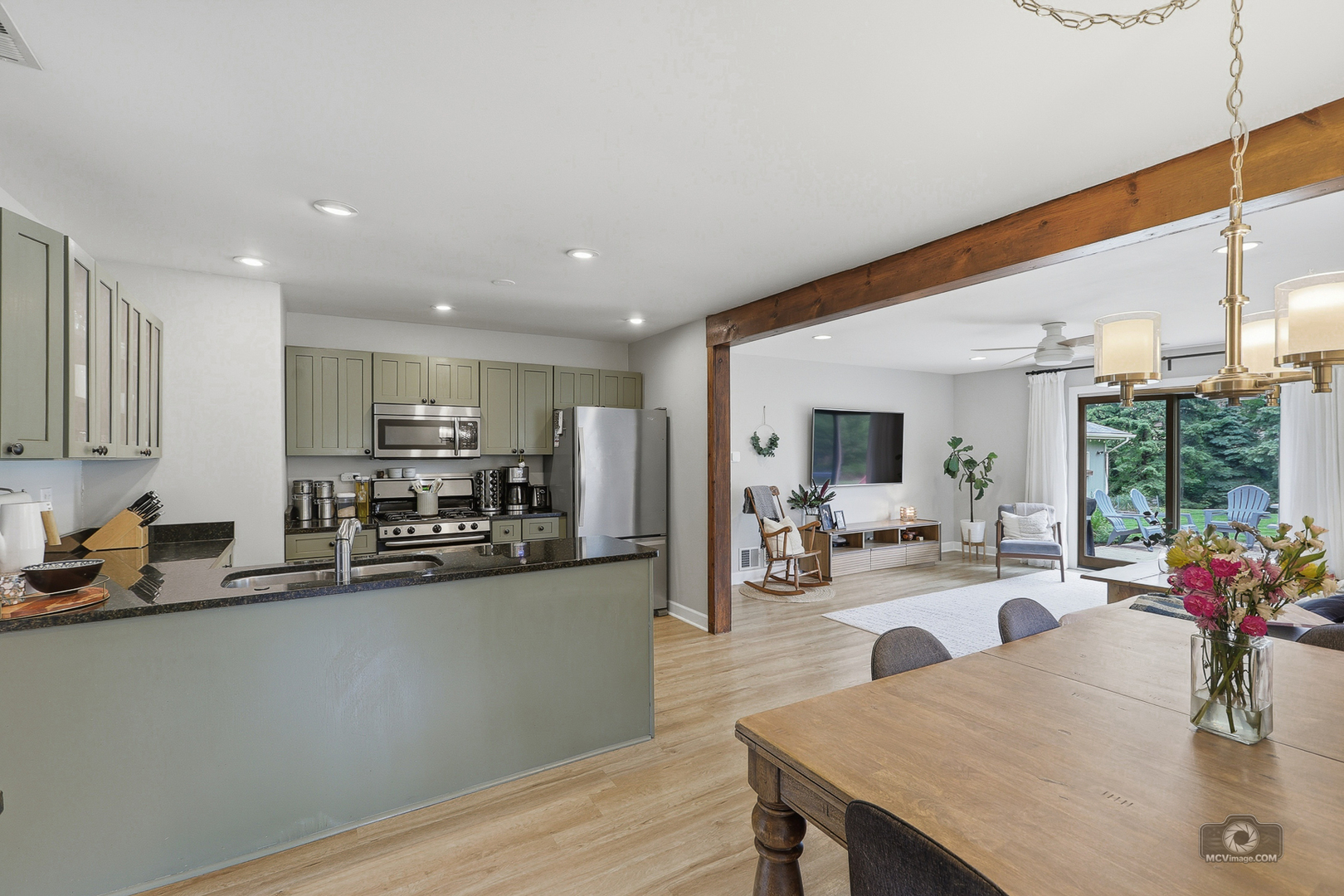 16141 Laurel Drive, Orland Park, IL 60462