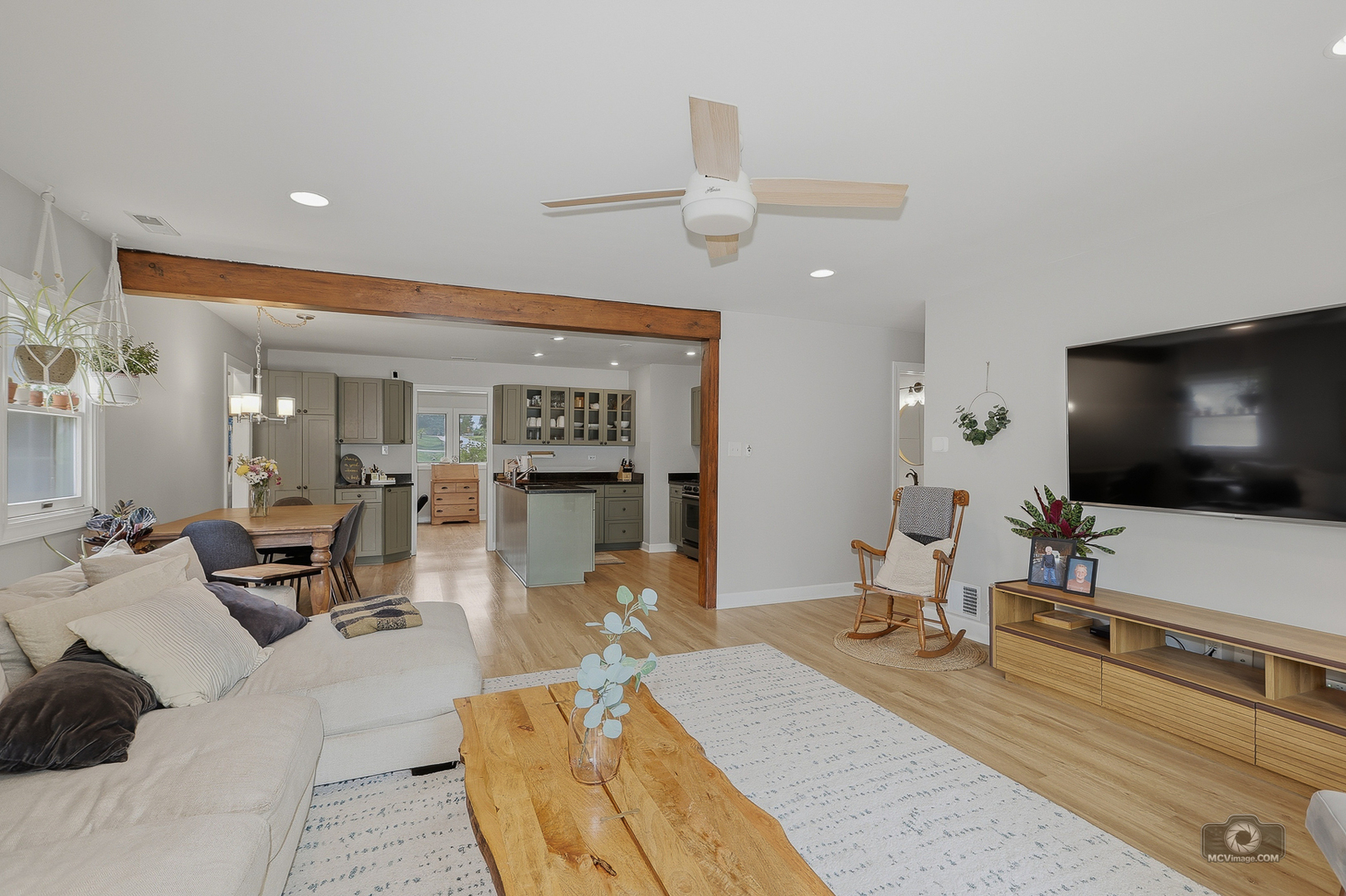 16141 Laurel Drive, Orland Park, IL 60462