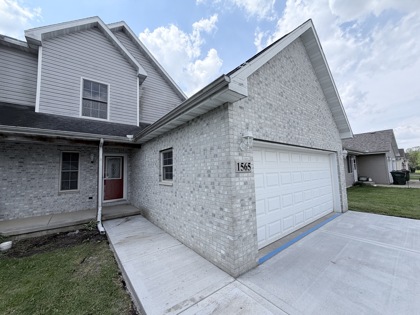 1565 E Patmore Street, Diamond, IL 60416