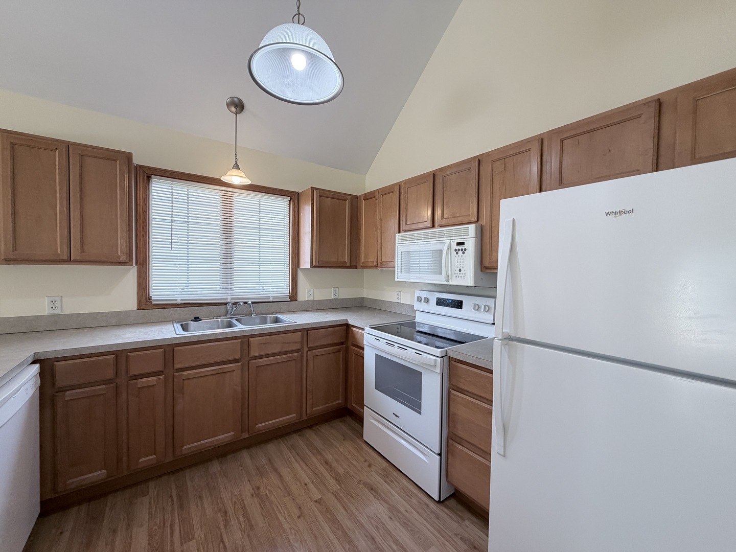 1565 E Patmore Street, Diamond, IL 60416