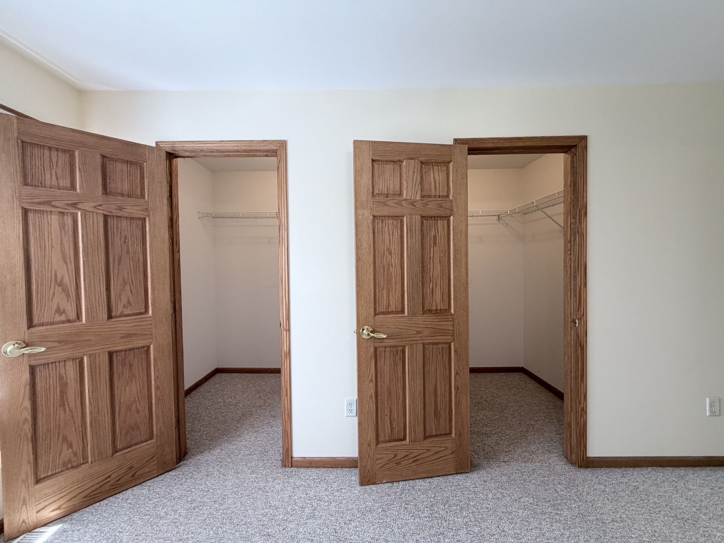 1565 E Patmore Street, Diamond, IL 60416