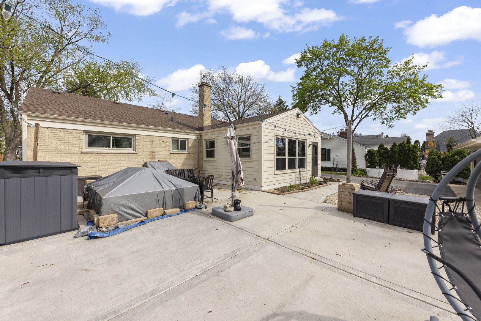 5818 Ridgewood Drive, Western Springs, IL 60558