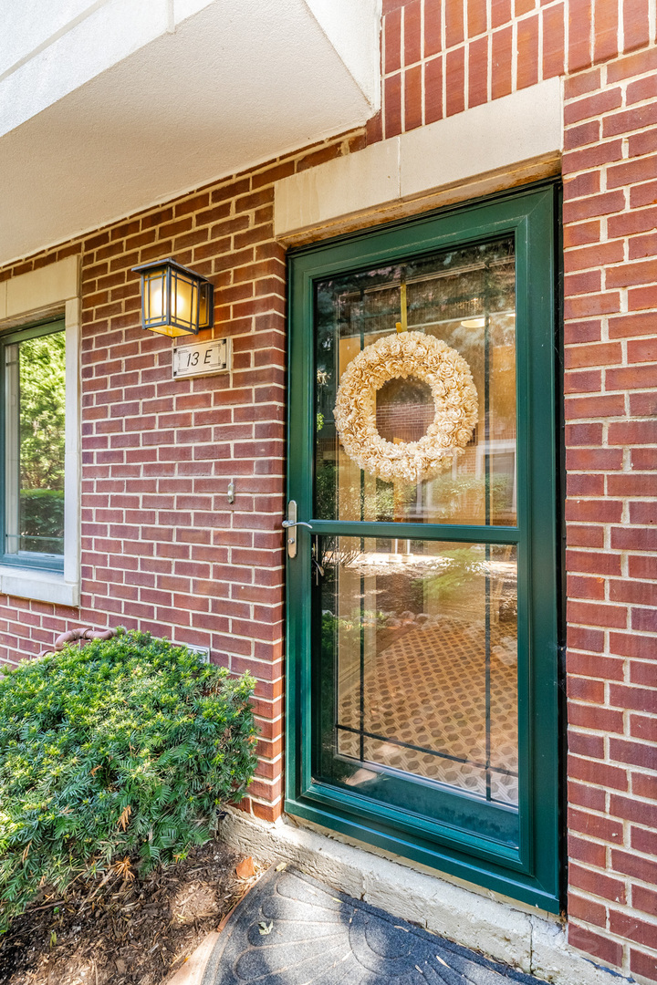 2455 W OHIO Street #13E, Chicago, IL 60612