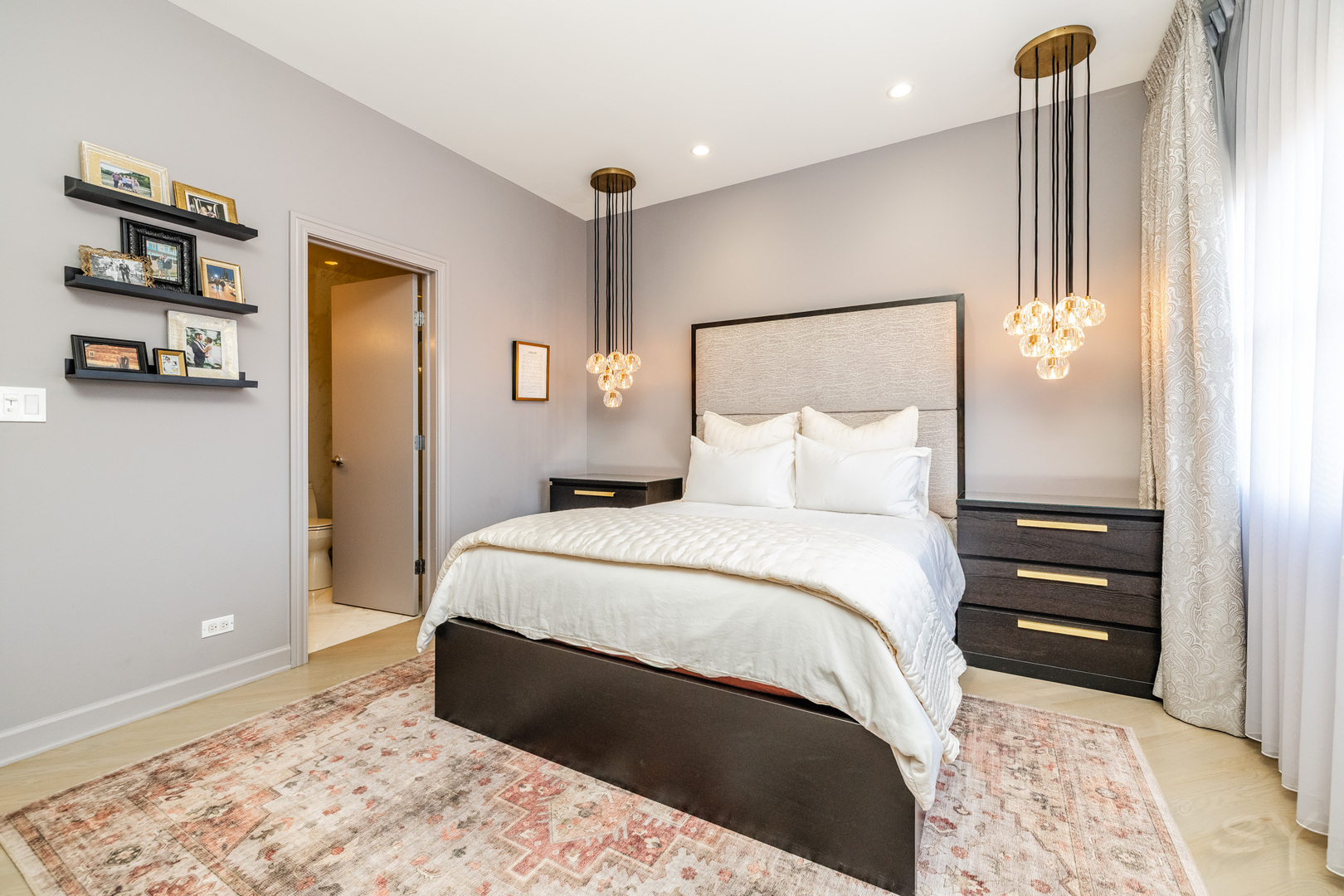 2455 W OHIO Street #13E, Chicago, IL 60612
