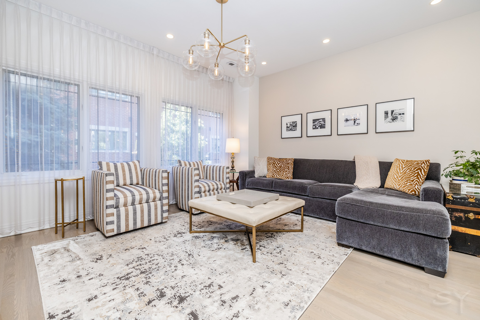 2455 W OHIO Street #13E, Chicago, IL 60612