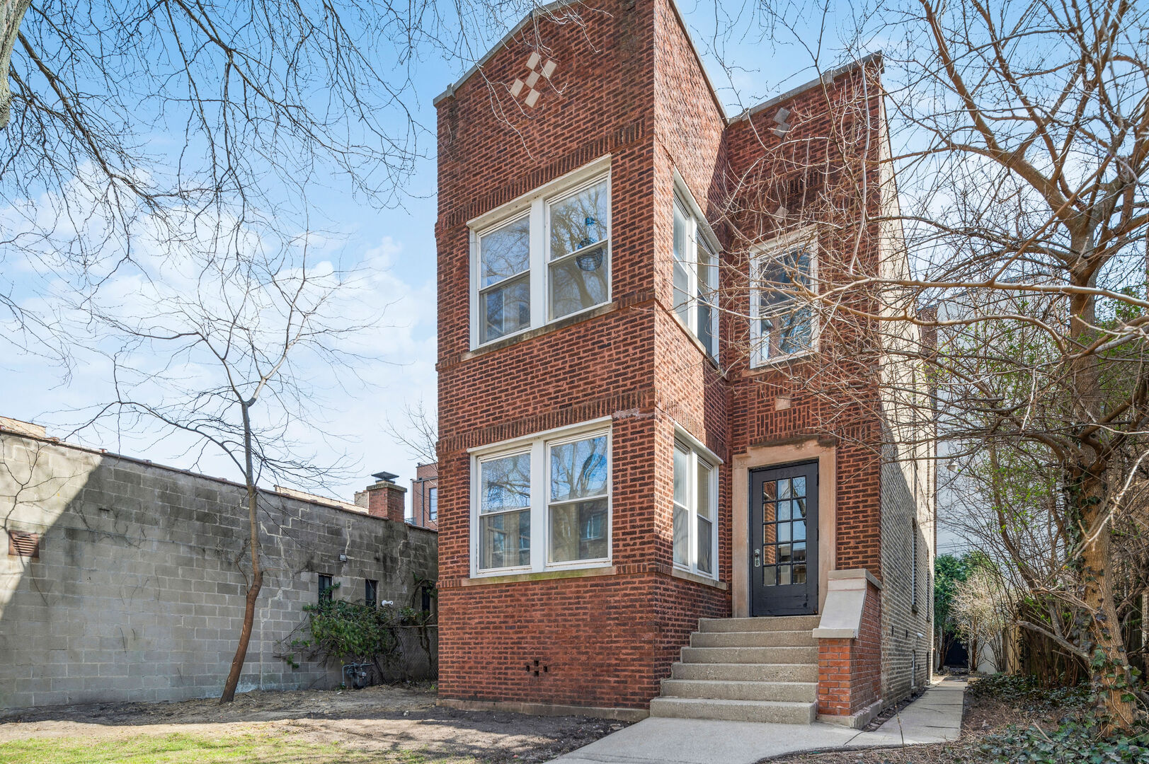 1928 Harrison Street, Evanston, IL 60201