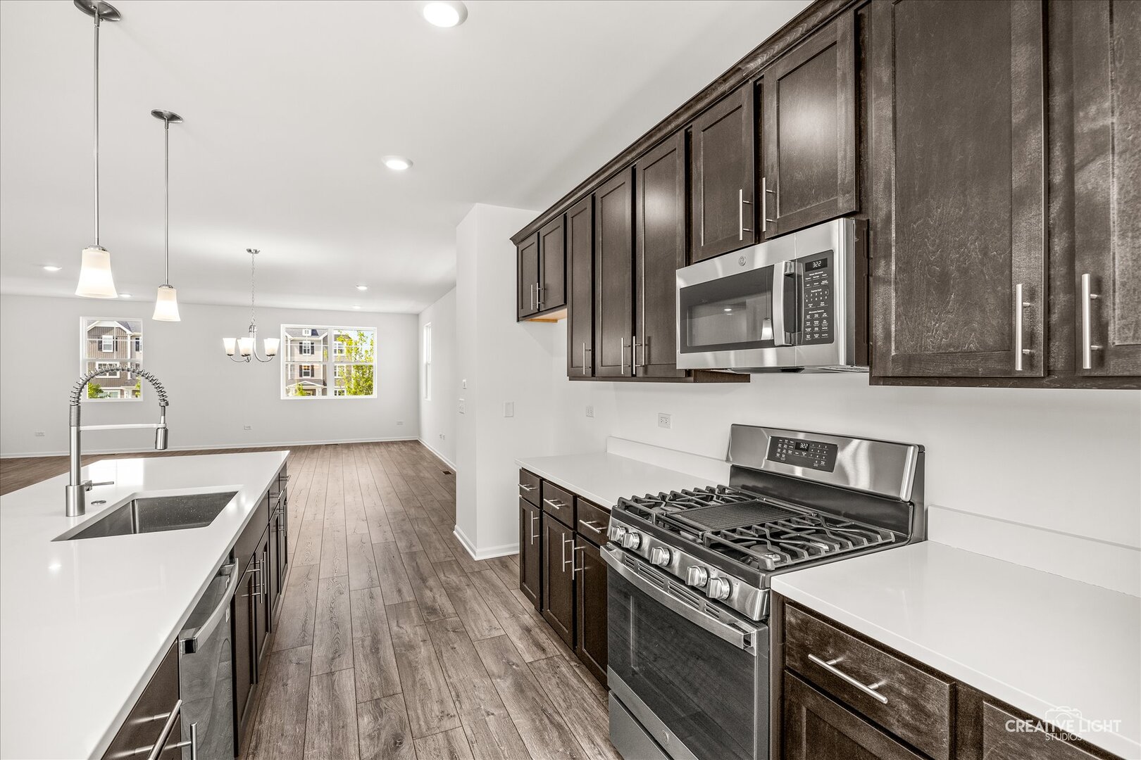 4427 Chelsea Manor Circle, Aurora, IL 60504