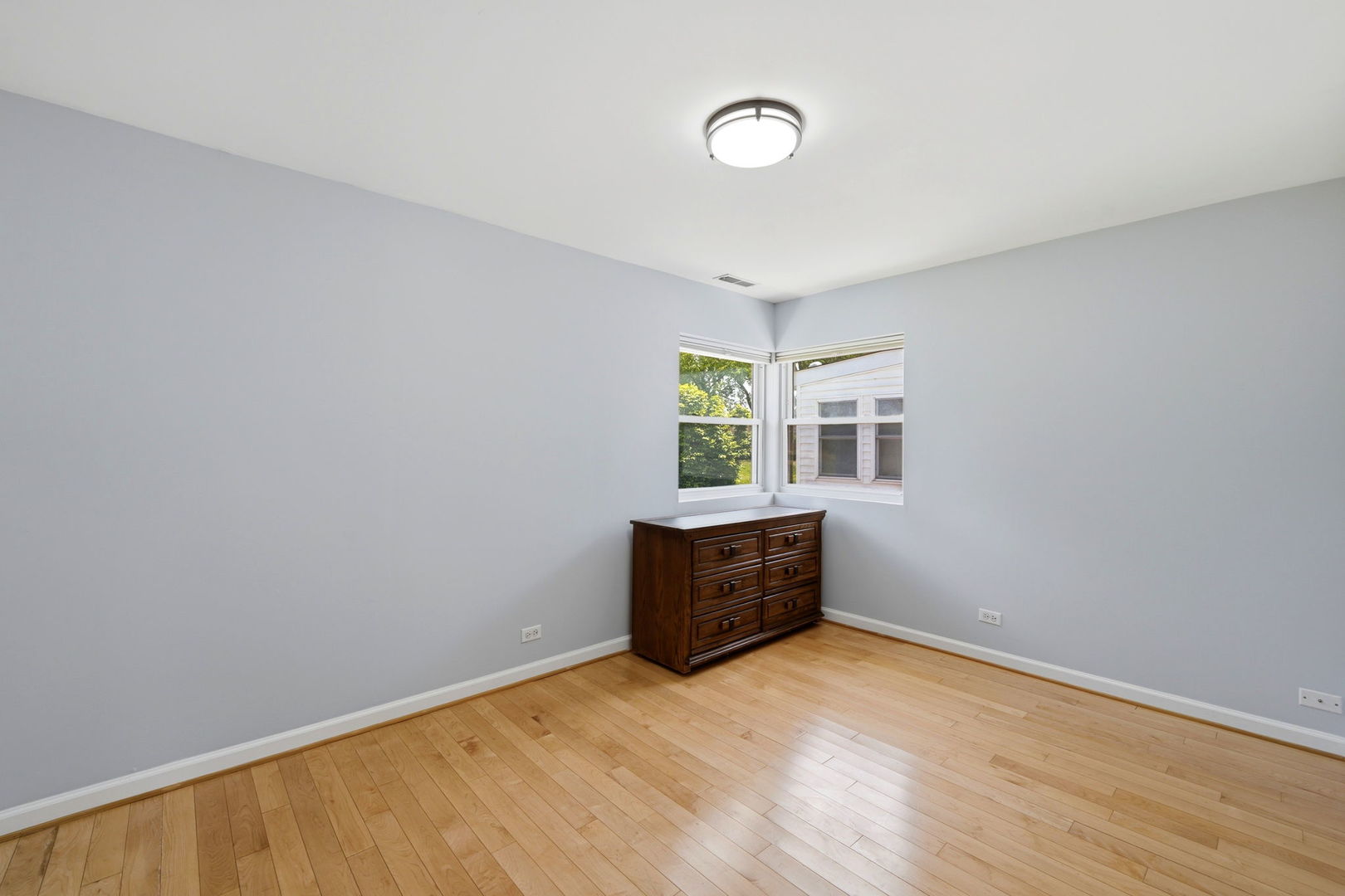 2834 Maple Street, Franklin Park, IL 60131