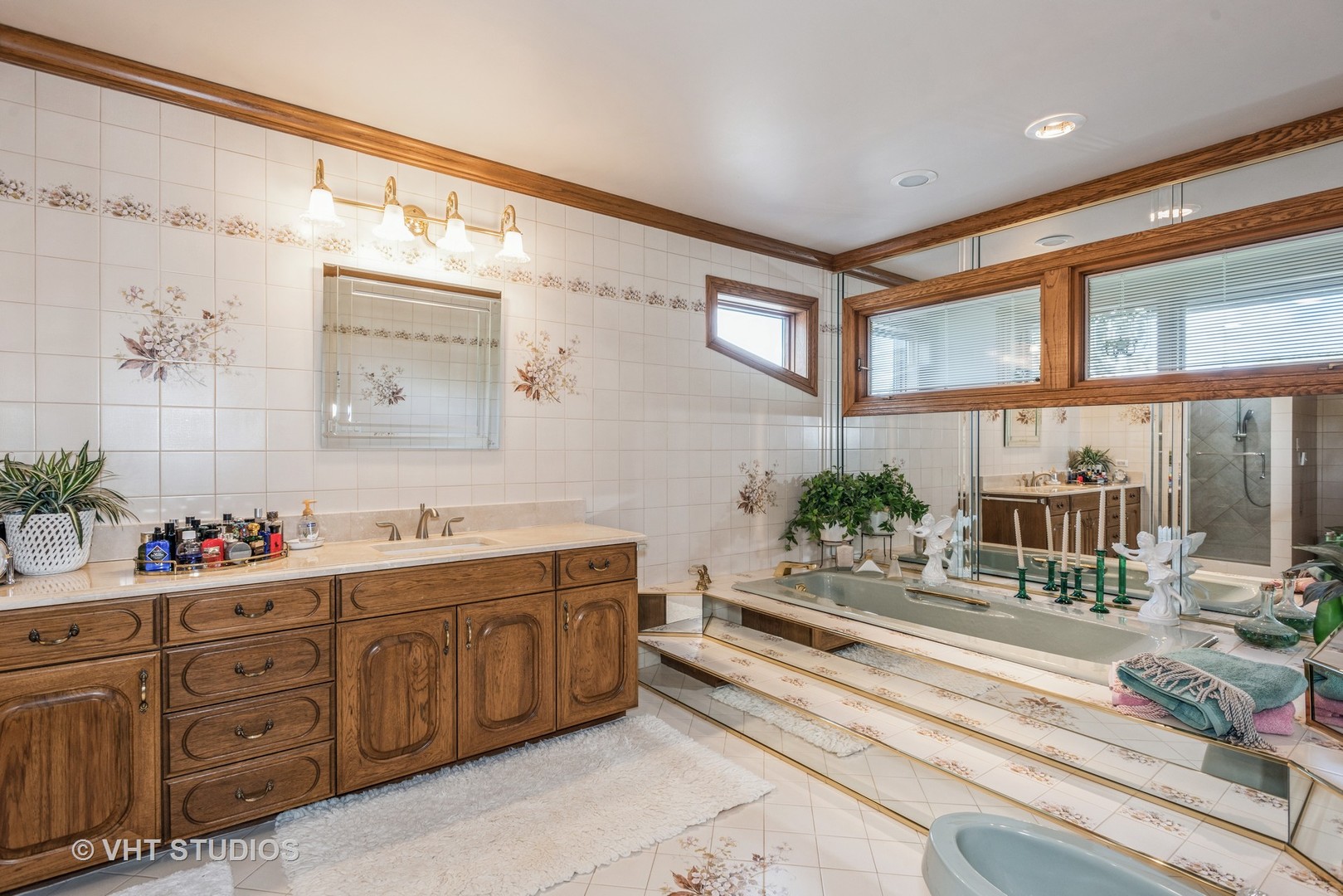 30W010 Smith Road, West Chicago, IL 60185