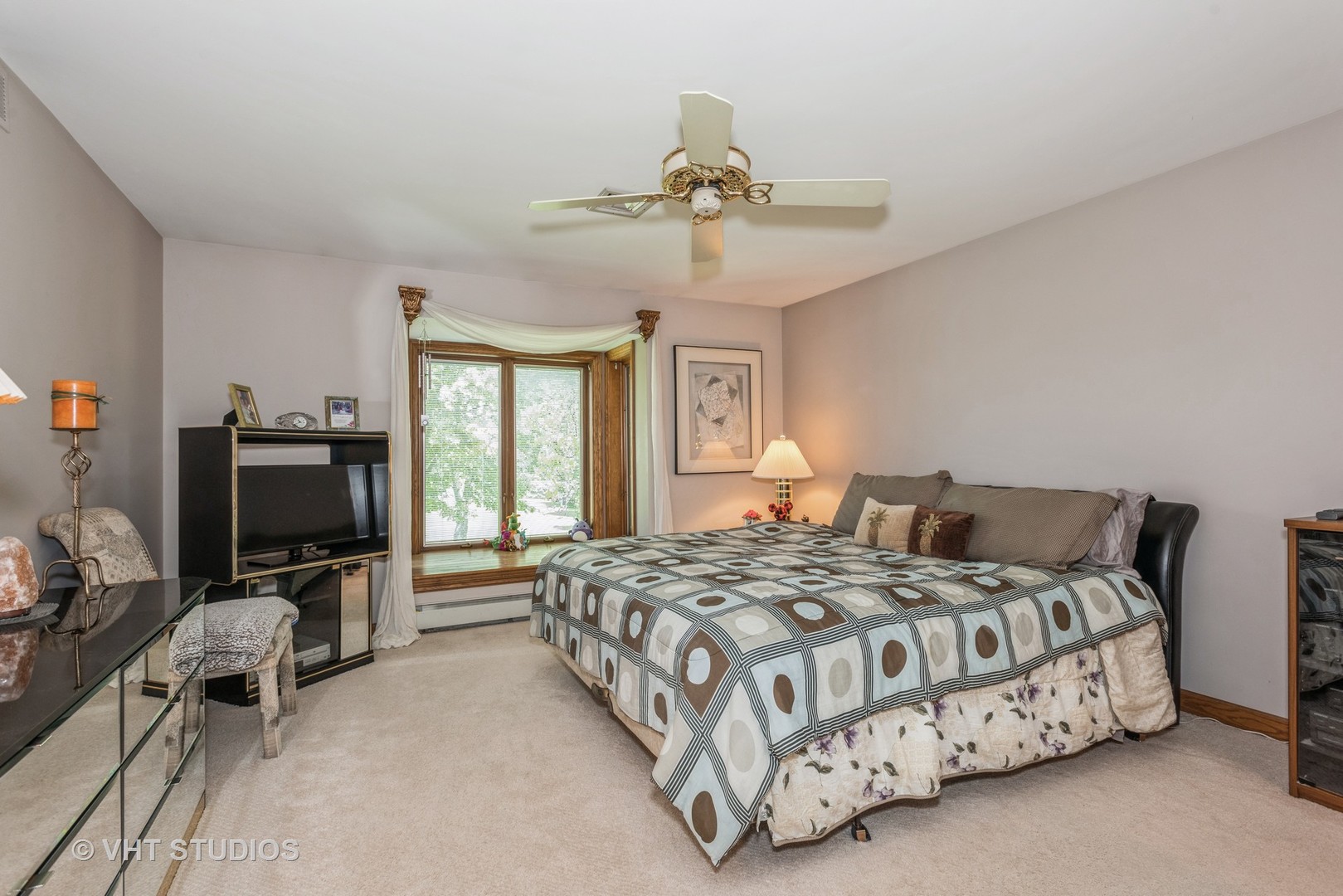 30W010 Smith Road, West Chicago, IL 60185