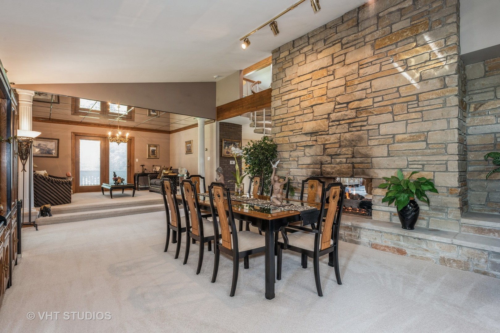 30W010 Smith Road, West Chicago, IL 60185