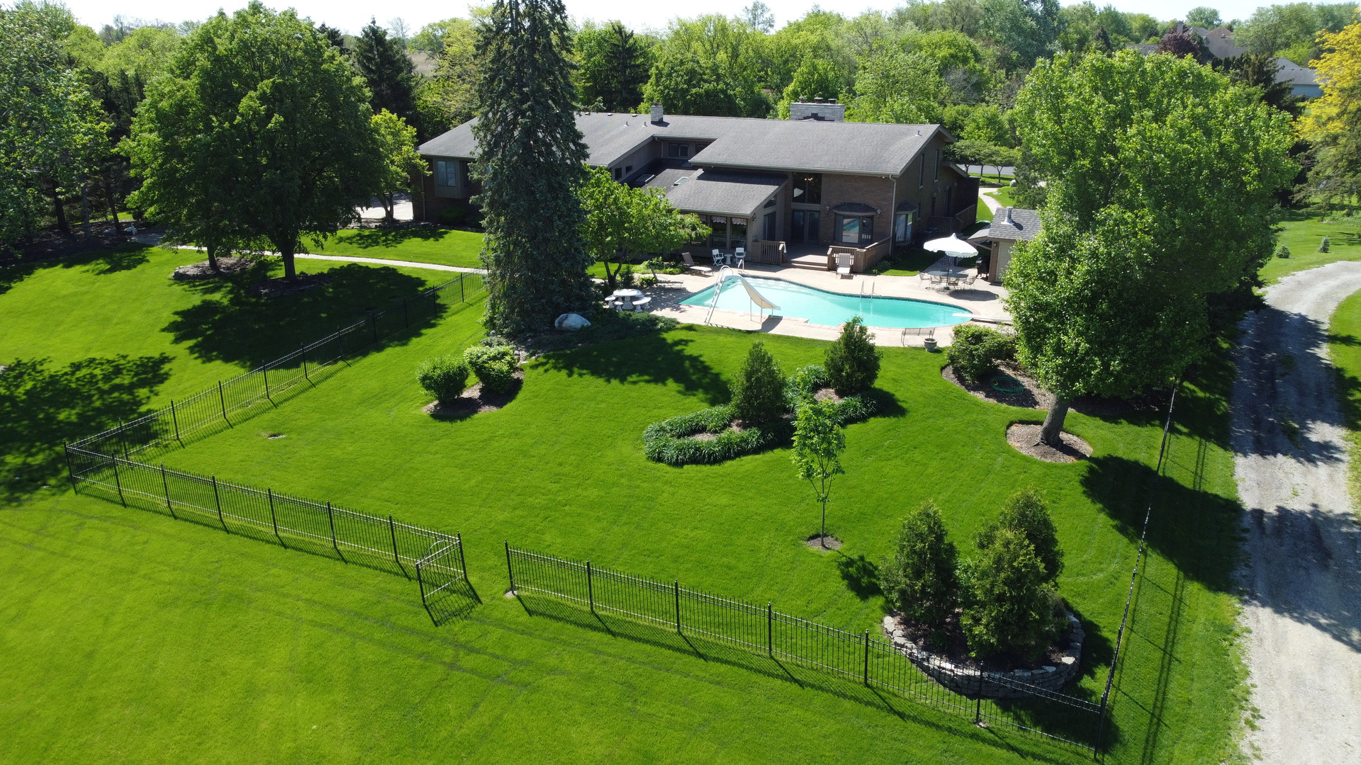 30W010 Smith Road, West Chicago, IL 60185