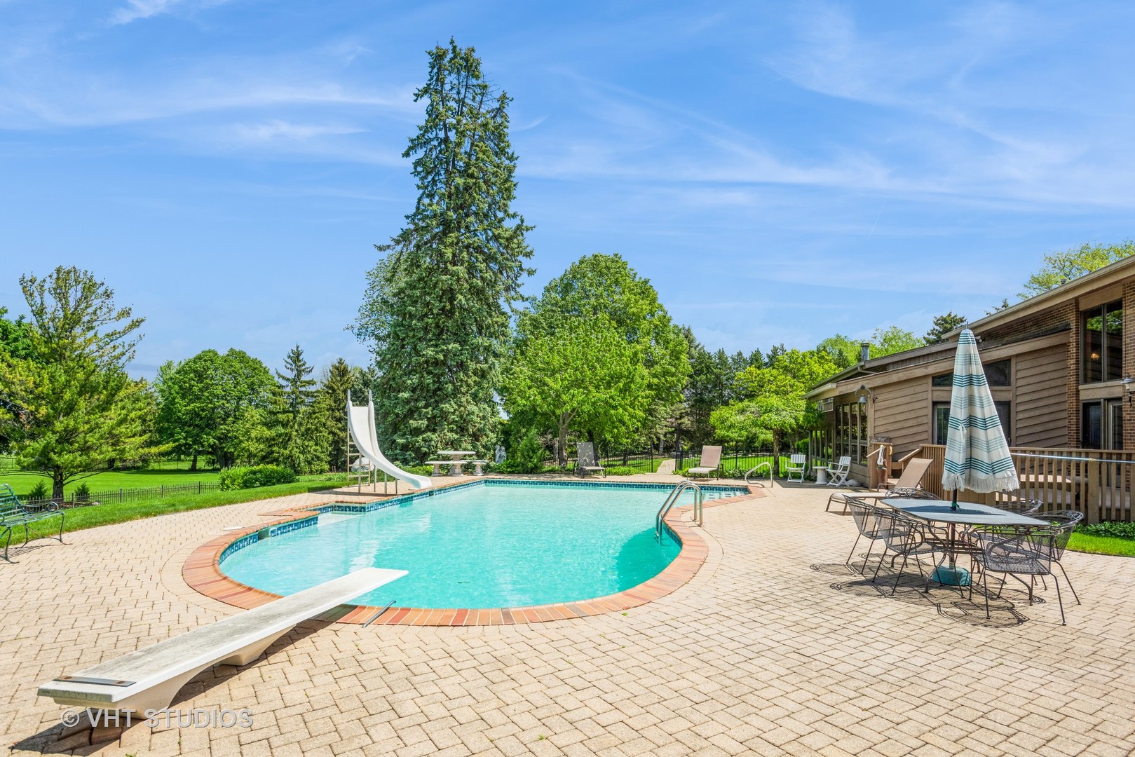 30W010 Smith Road, West Chicago, IL 60185