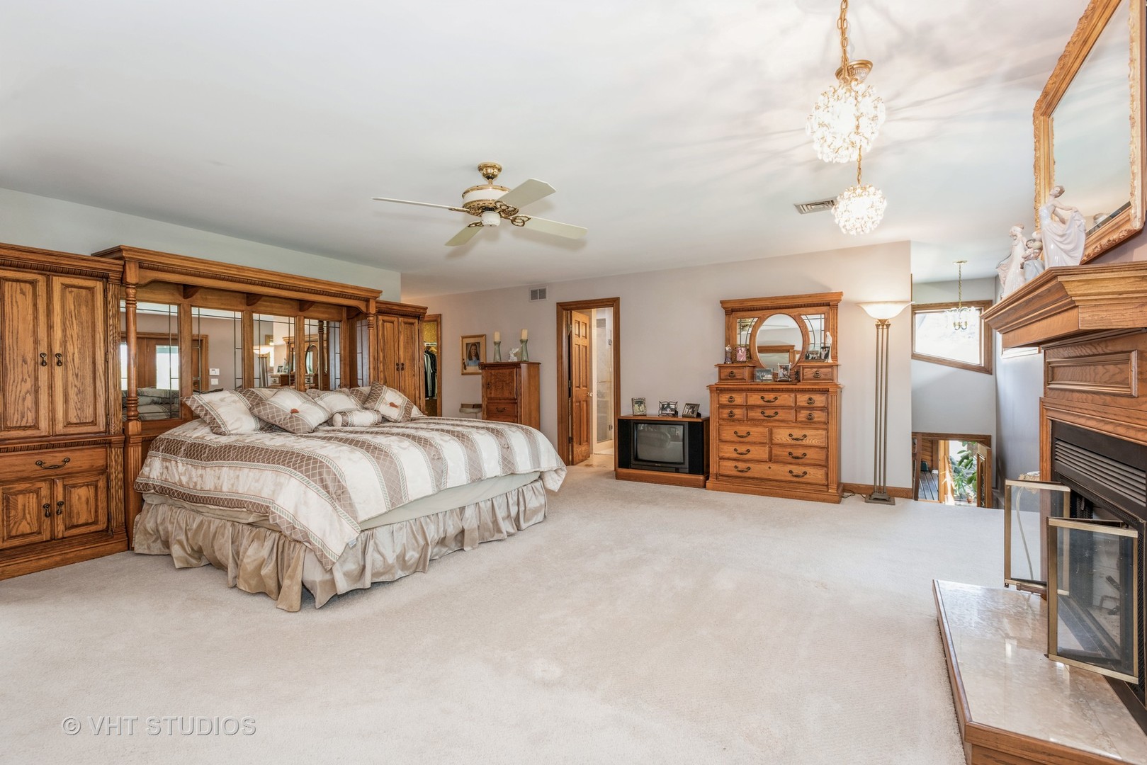 30W010 Smith Road, West Chicago, IL 60185