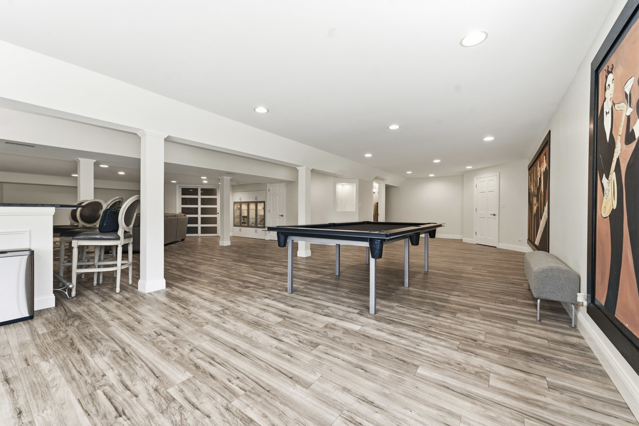 6N274 W Ridgewood Lane, St. Charles, IL 60175