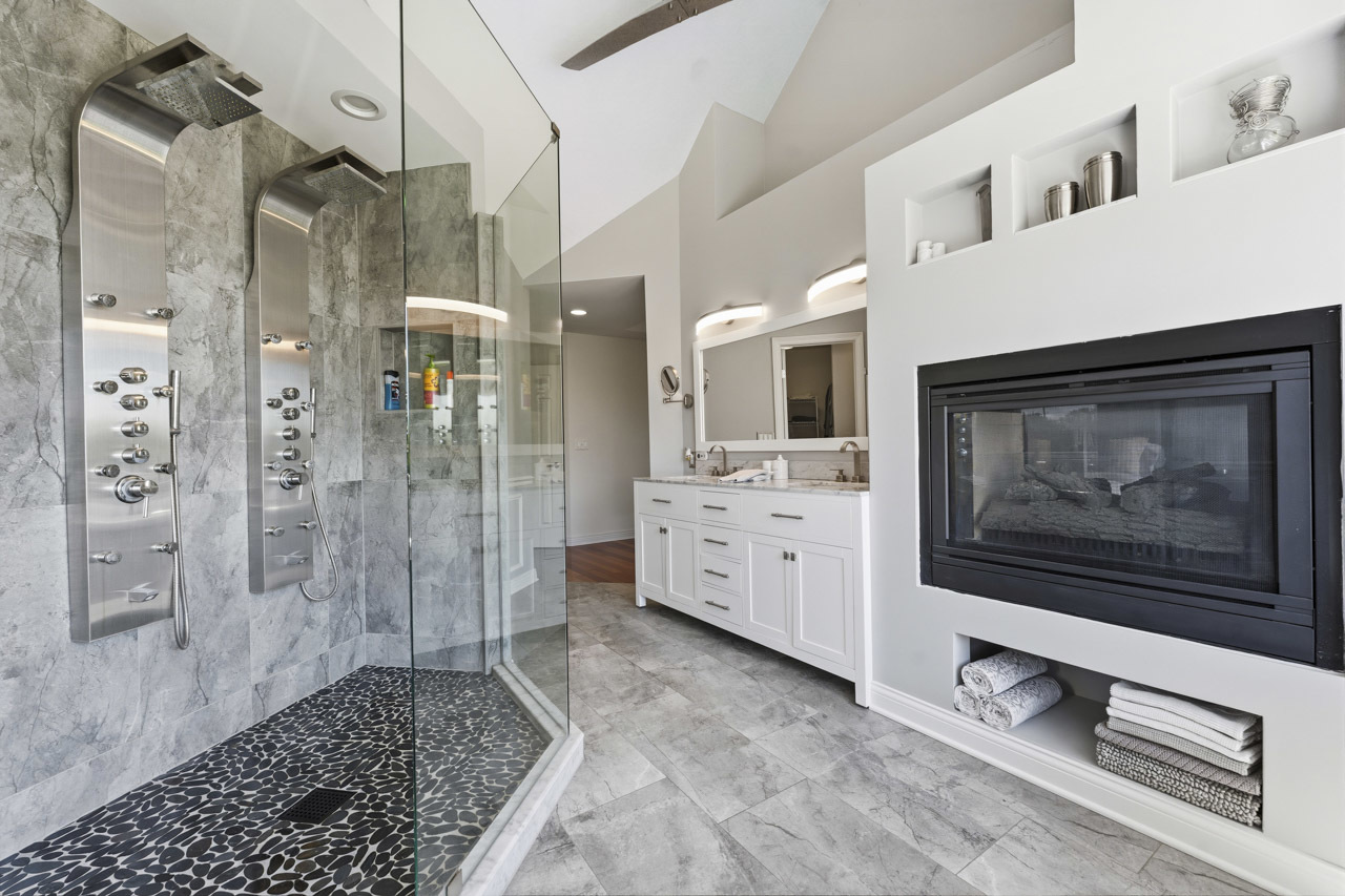 6N274 W Ridgewood Lane, St. Charles, IL 60175