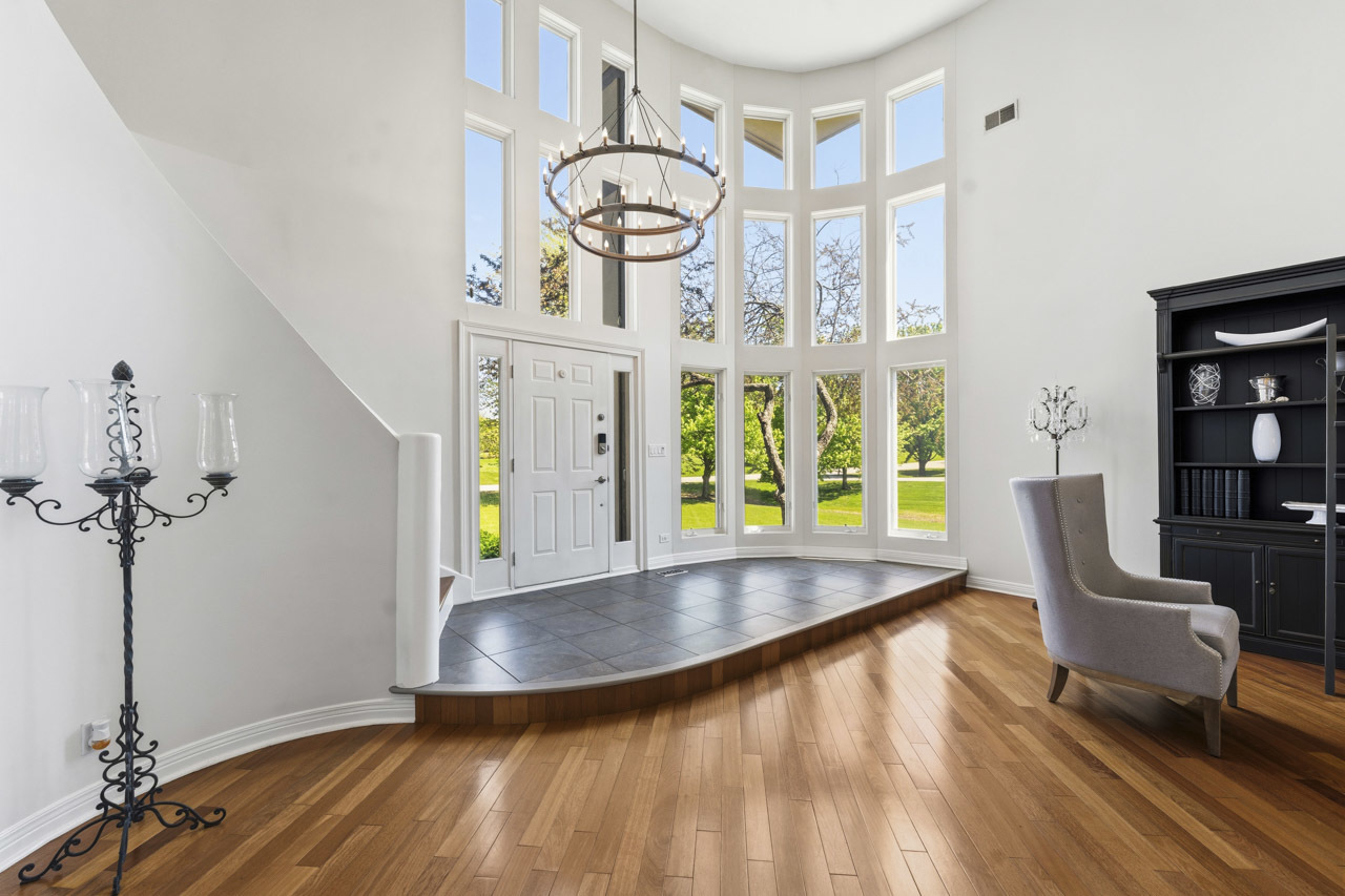 6N274 W Ridgewood Lane, St. Charles, IL 60175