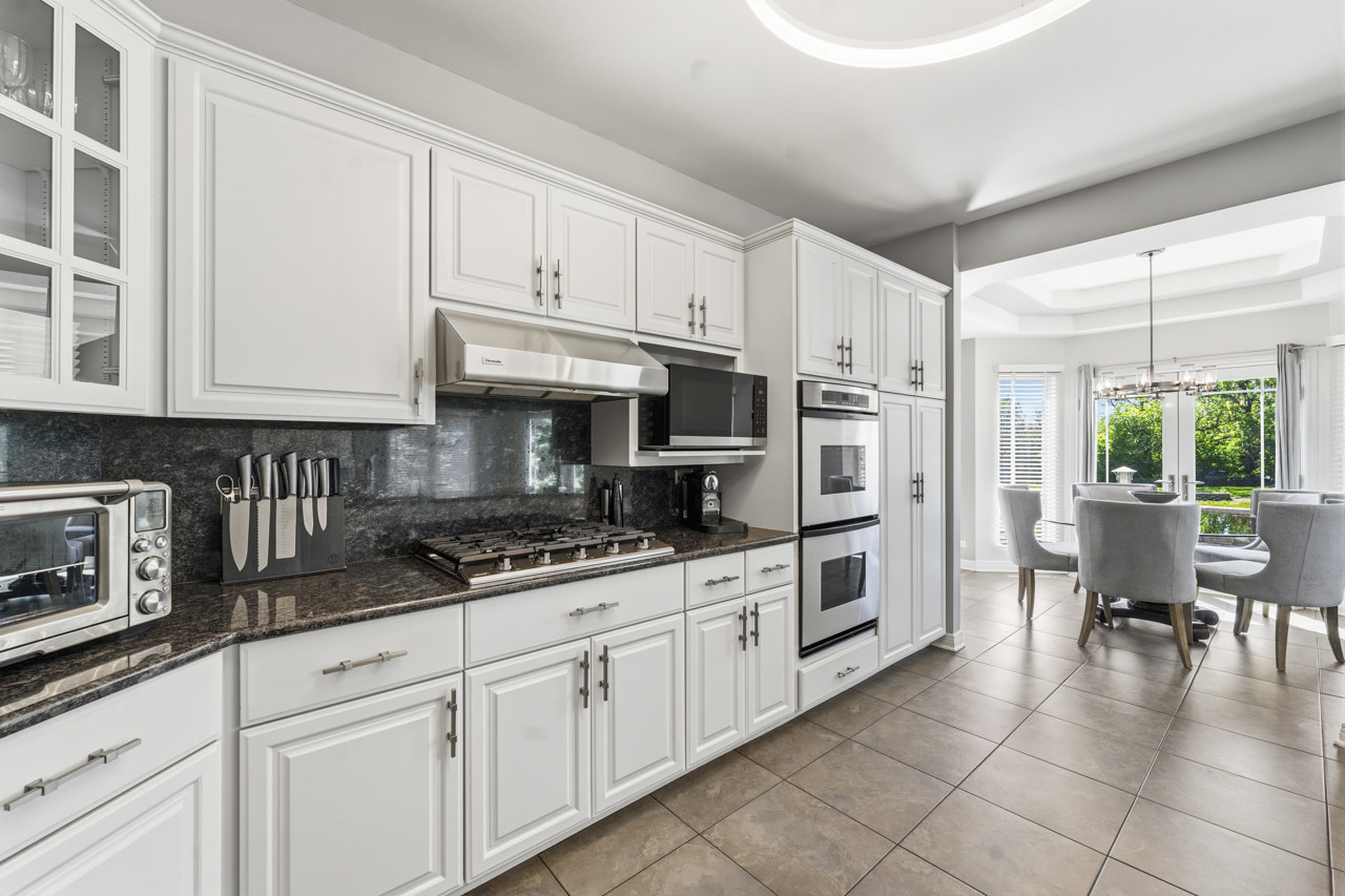 6N274 W Ridgewood Lane, St. Charles, IL 60175