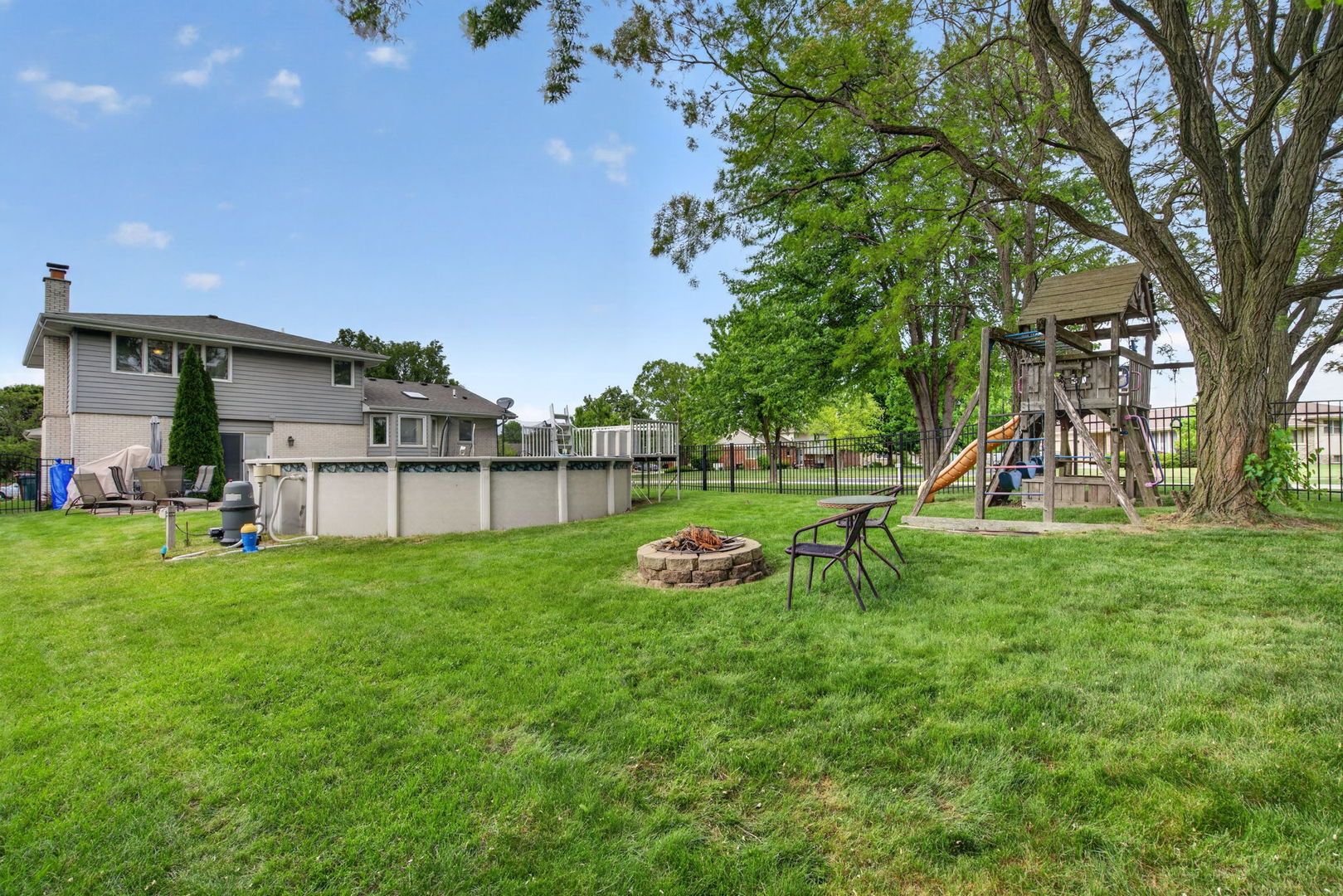 7701 Lakeview Terrace, Frankfort, IL 60423