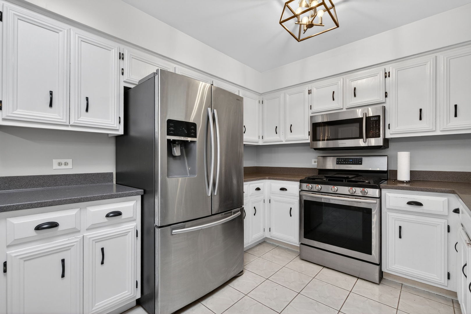 7701 Lakeview Terrace, Frankfort, IL 60423