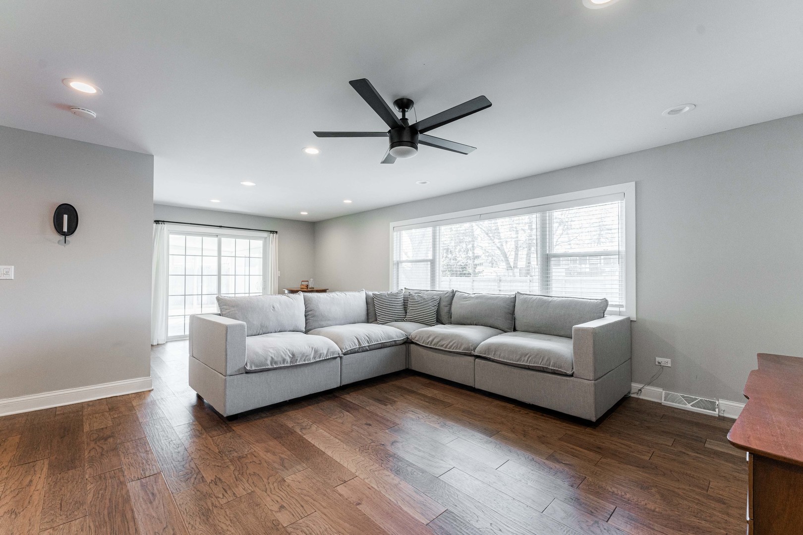 15050 Holiday Court, Orland Park, IL 60462