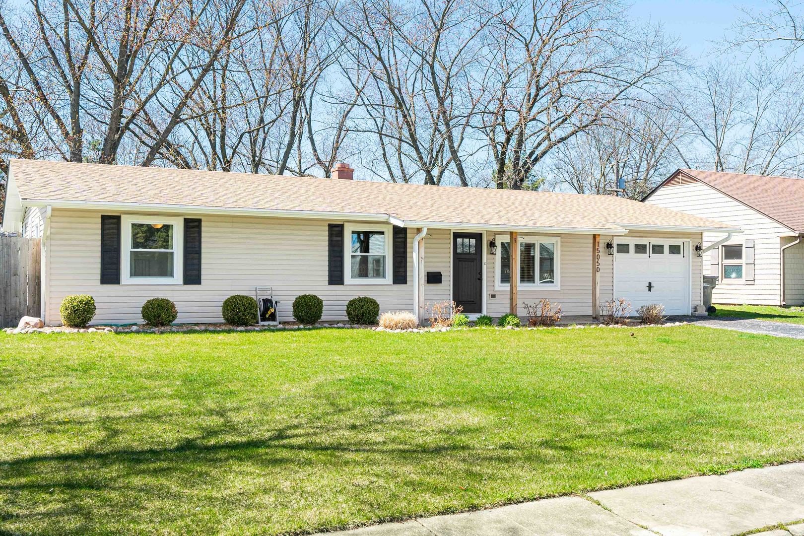 15050 Holiday Court, Orland Park, IL 60462