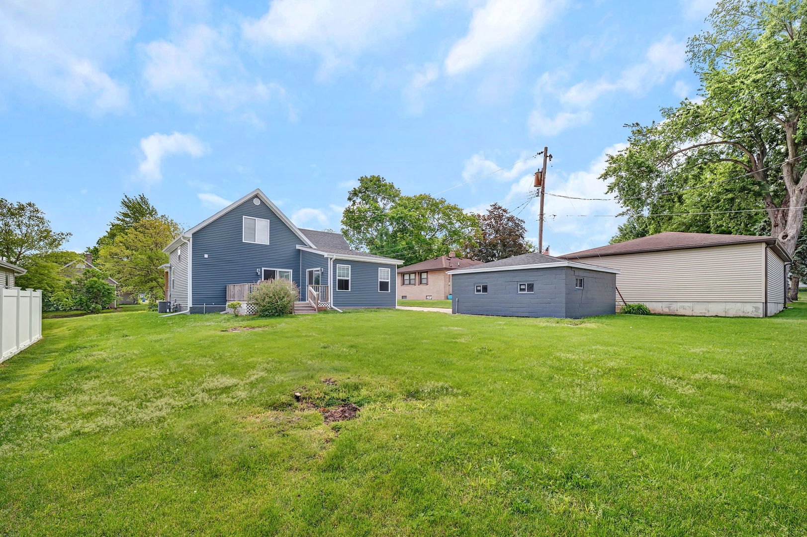 613 2nd Avenue, Ottawa, IL 61350