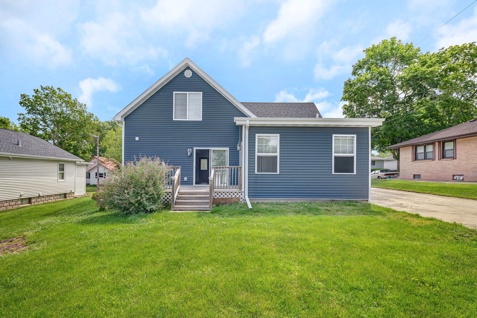 613 2nd Avenue, Ottawa, IL 61350