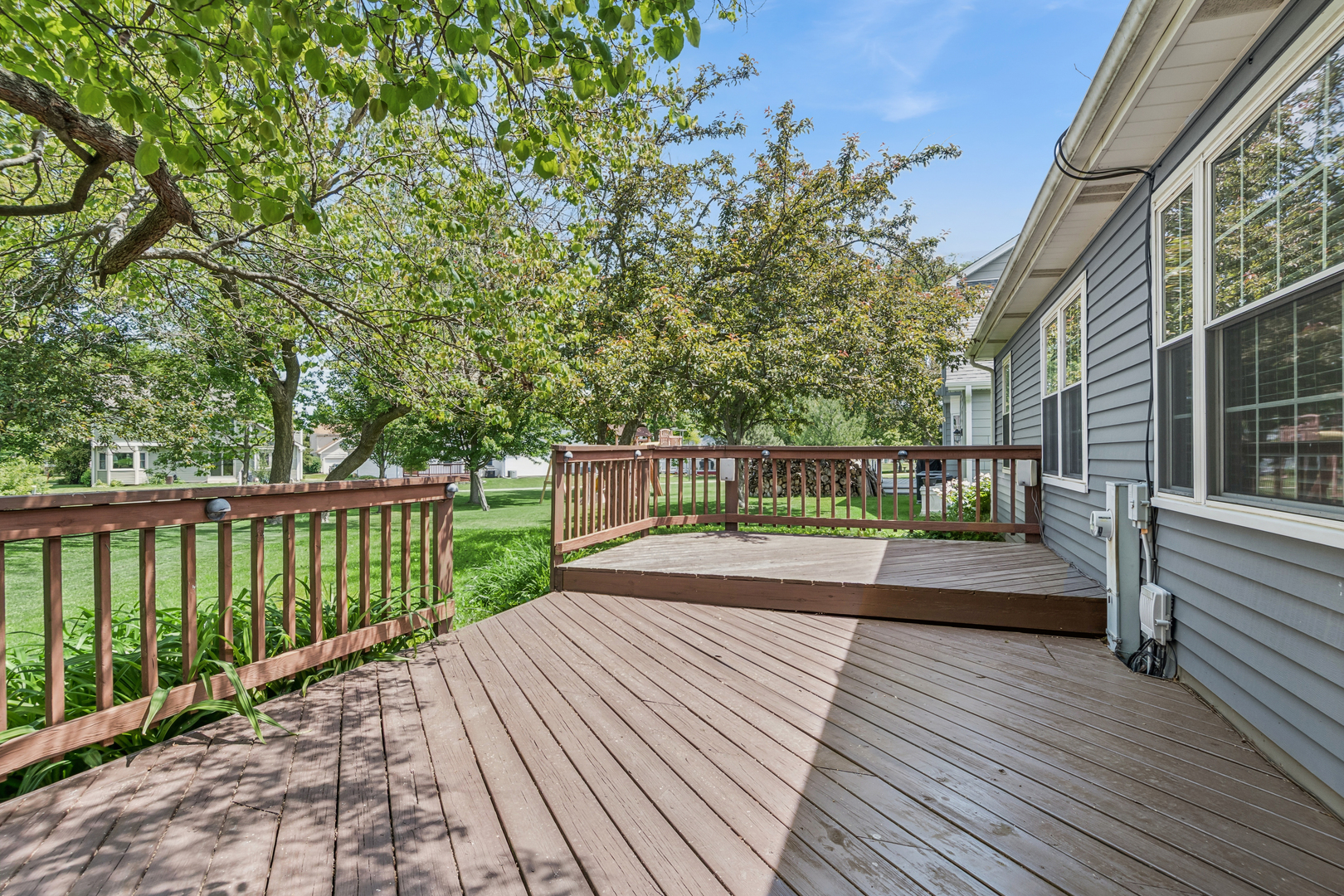 217 Meadowview Lane, Aurora, IL 60502