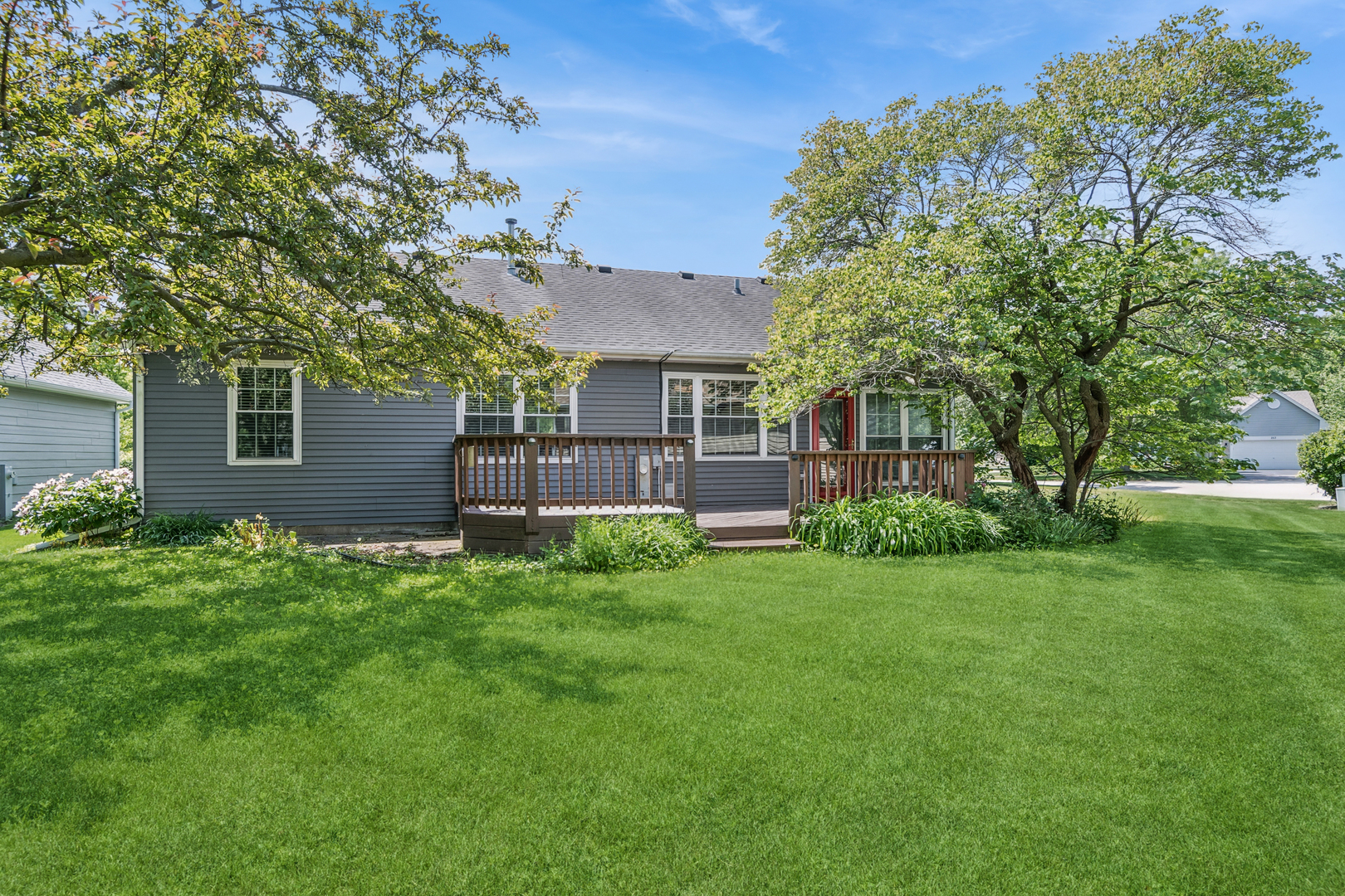 217 Meadowview Lane, Aurora, IL 60502