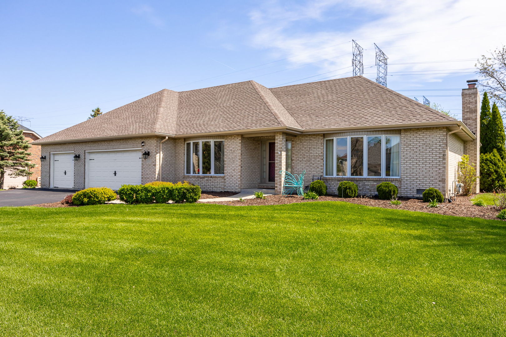 13201 Meadow Hill Lane, Lemont, IL 60439